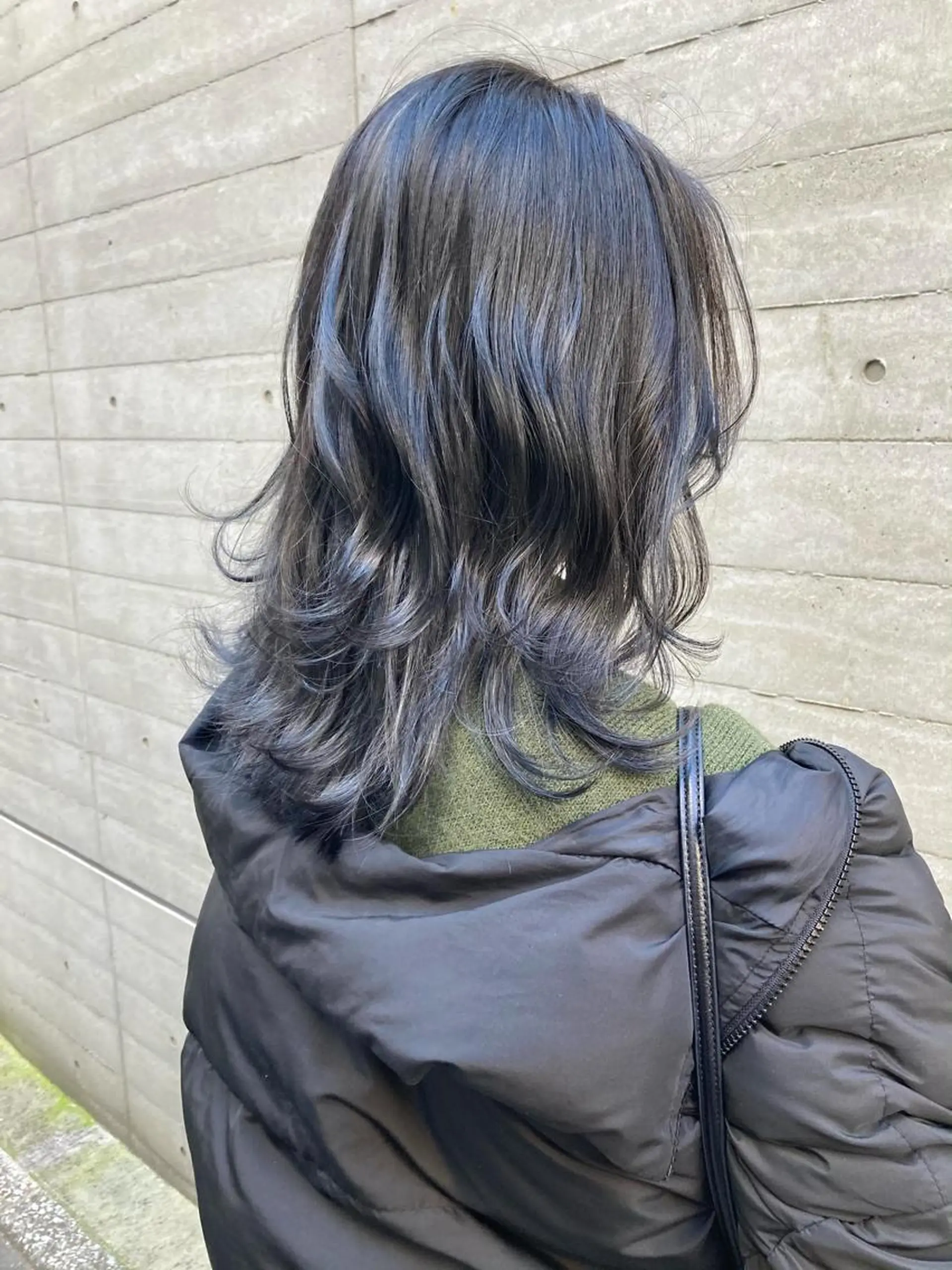 ミディアム カット ヘアカラー トリートメント ✨色持ちの良い艶 カラー✨蟹江真世のヘアスタイル