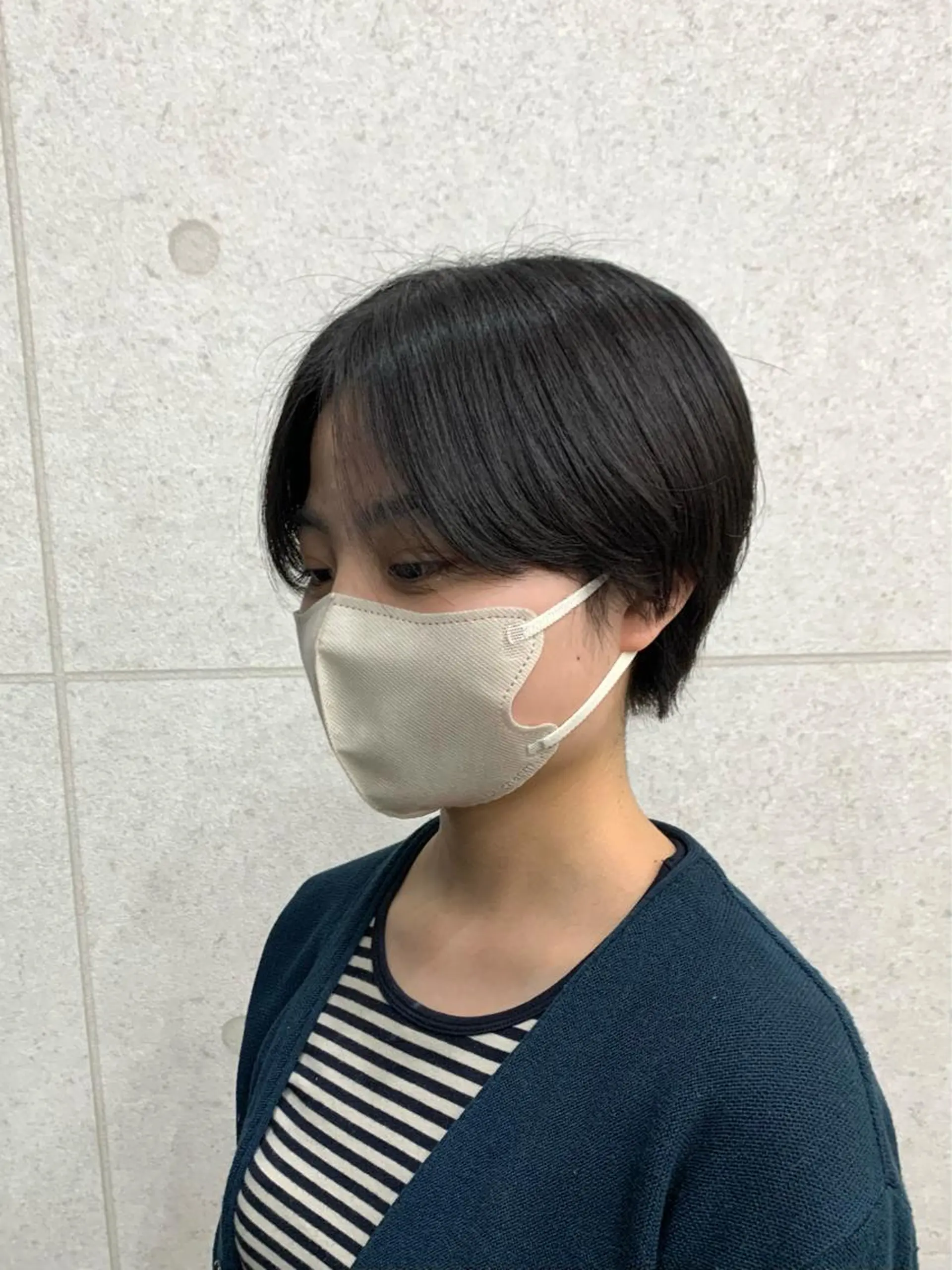 ショート レイヤー ハイトーン 暖色⭐︎KANAKOのヘアスタイル