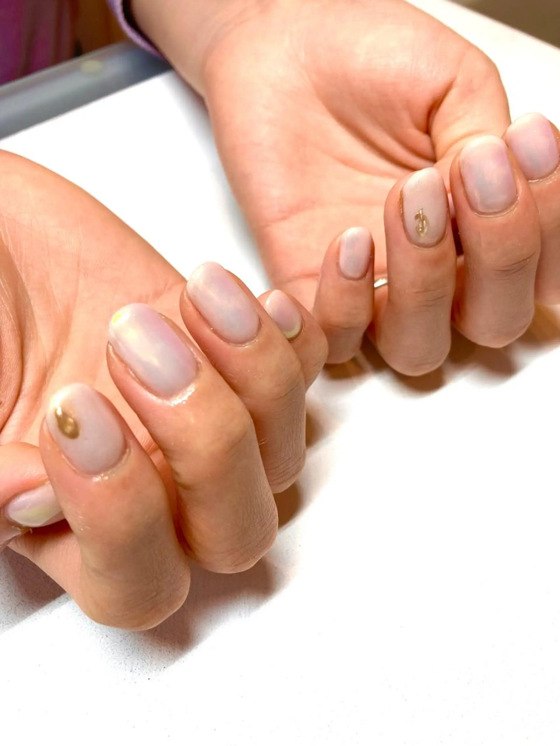 ネイル ぷっくりネイル シンプルネイル ホワイト uinail mariのネイルデザイン