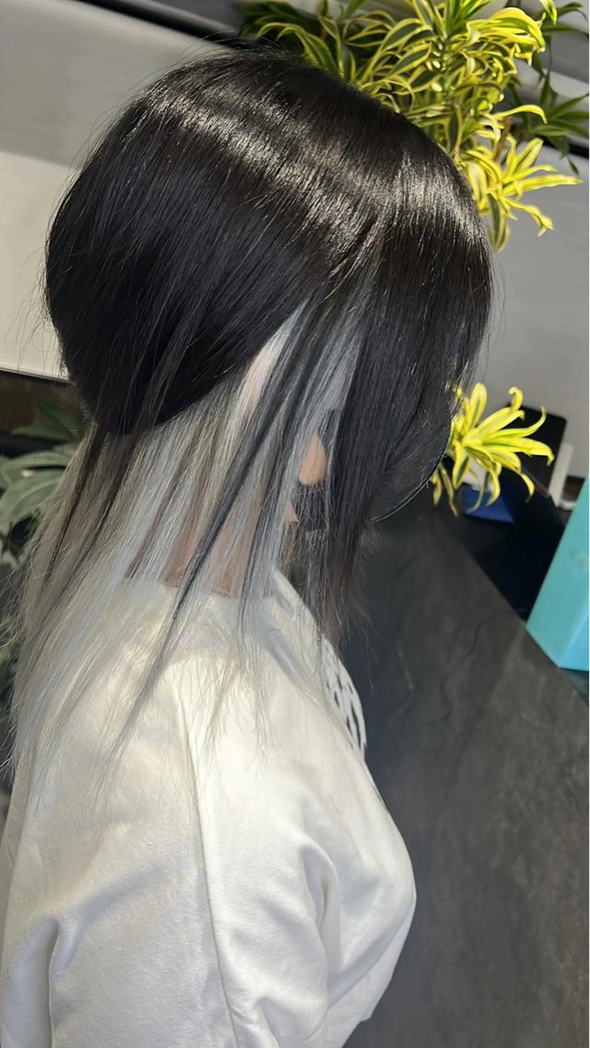 ミディアム カラー mimiiy梅田 中崎町ハイトーンのヘアスタイル