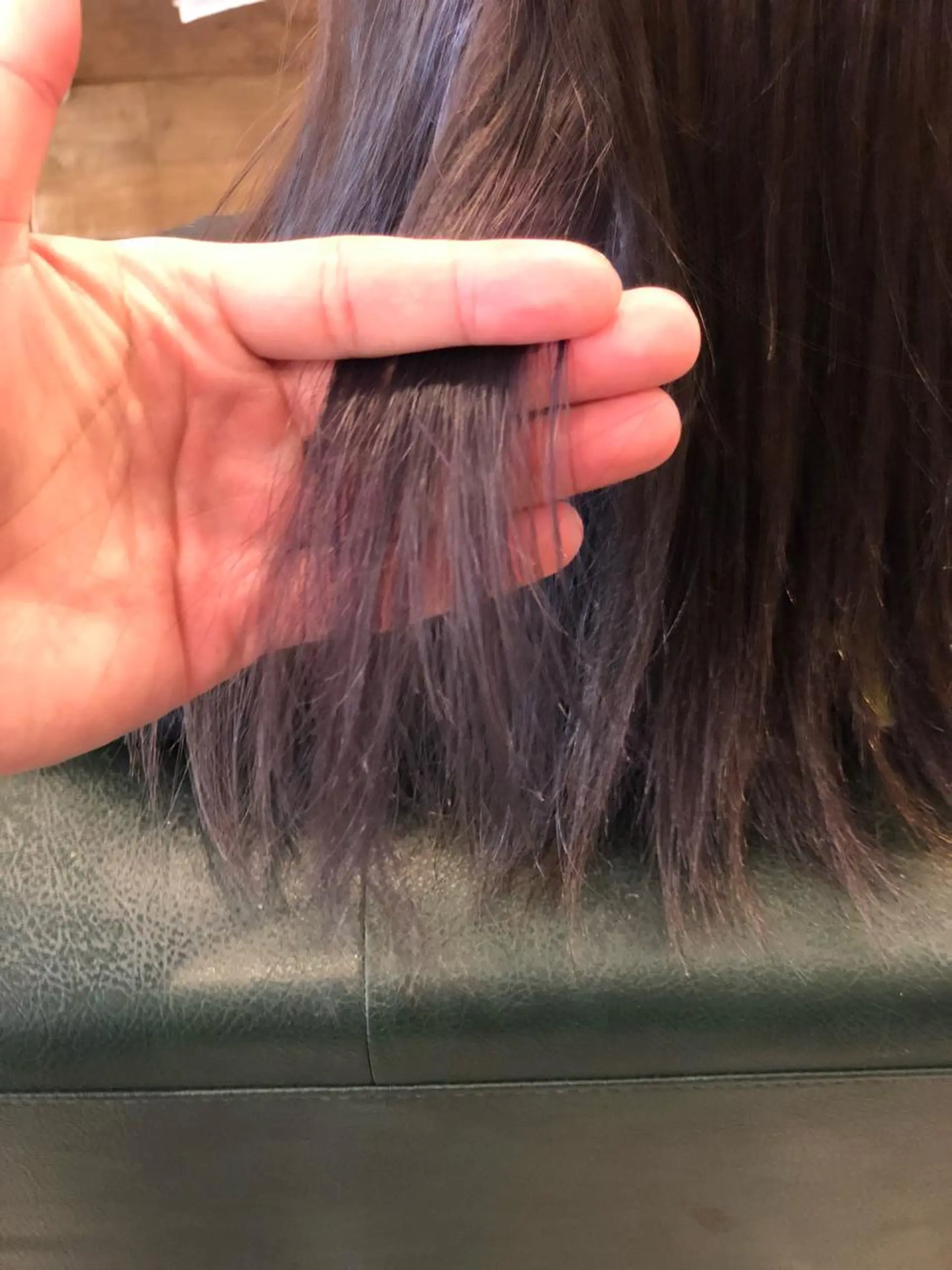 セミロング [RiLo] 松村のヘアスタイル