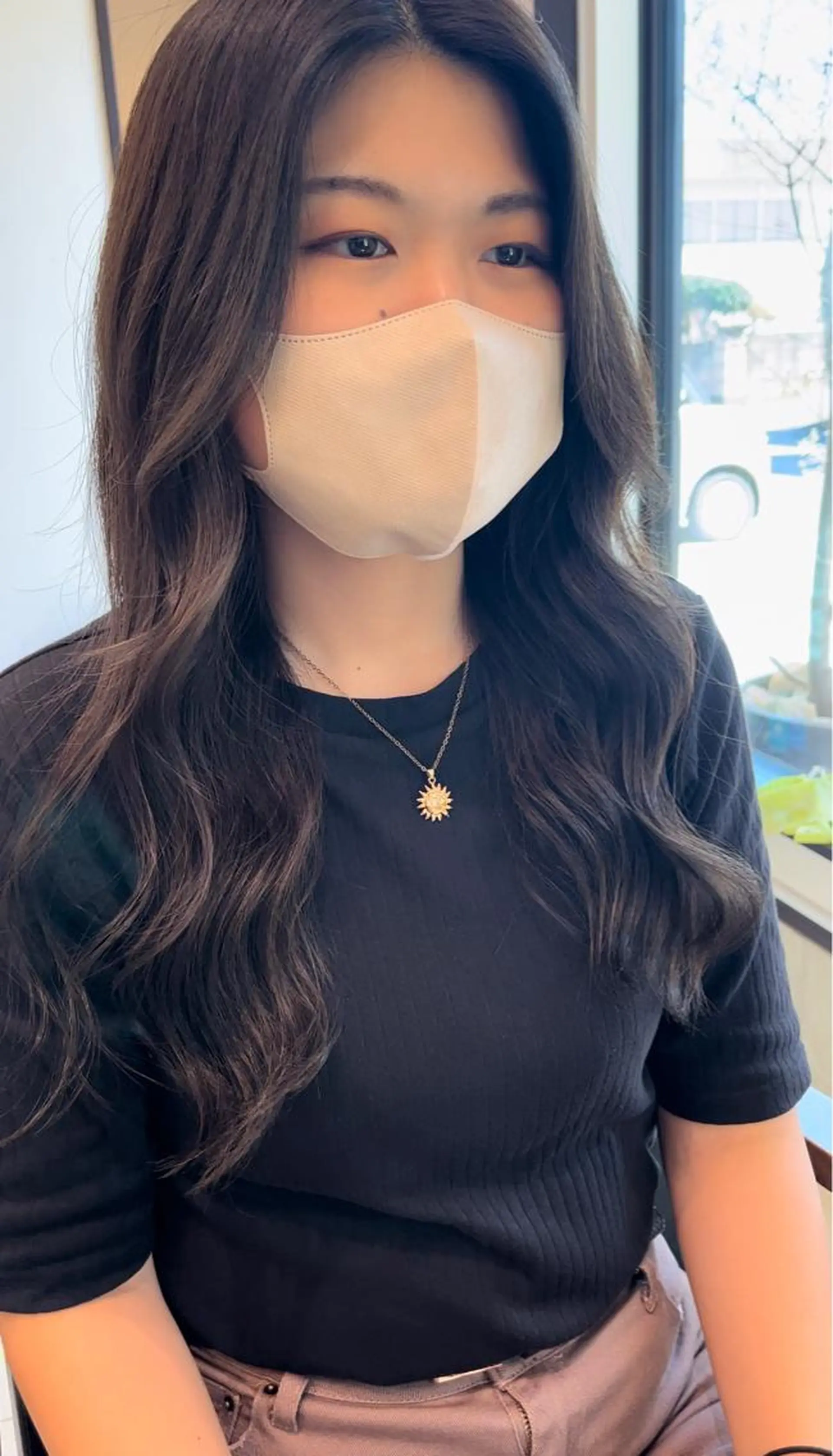 ロング カラー カット ヘアカラー トリートメント 手塚 亮汰のヘアスタイル