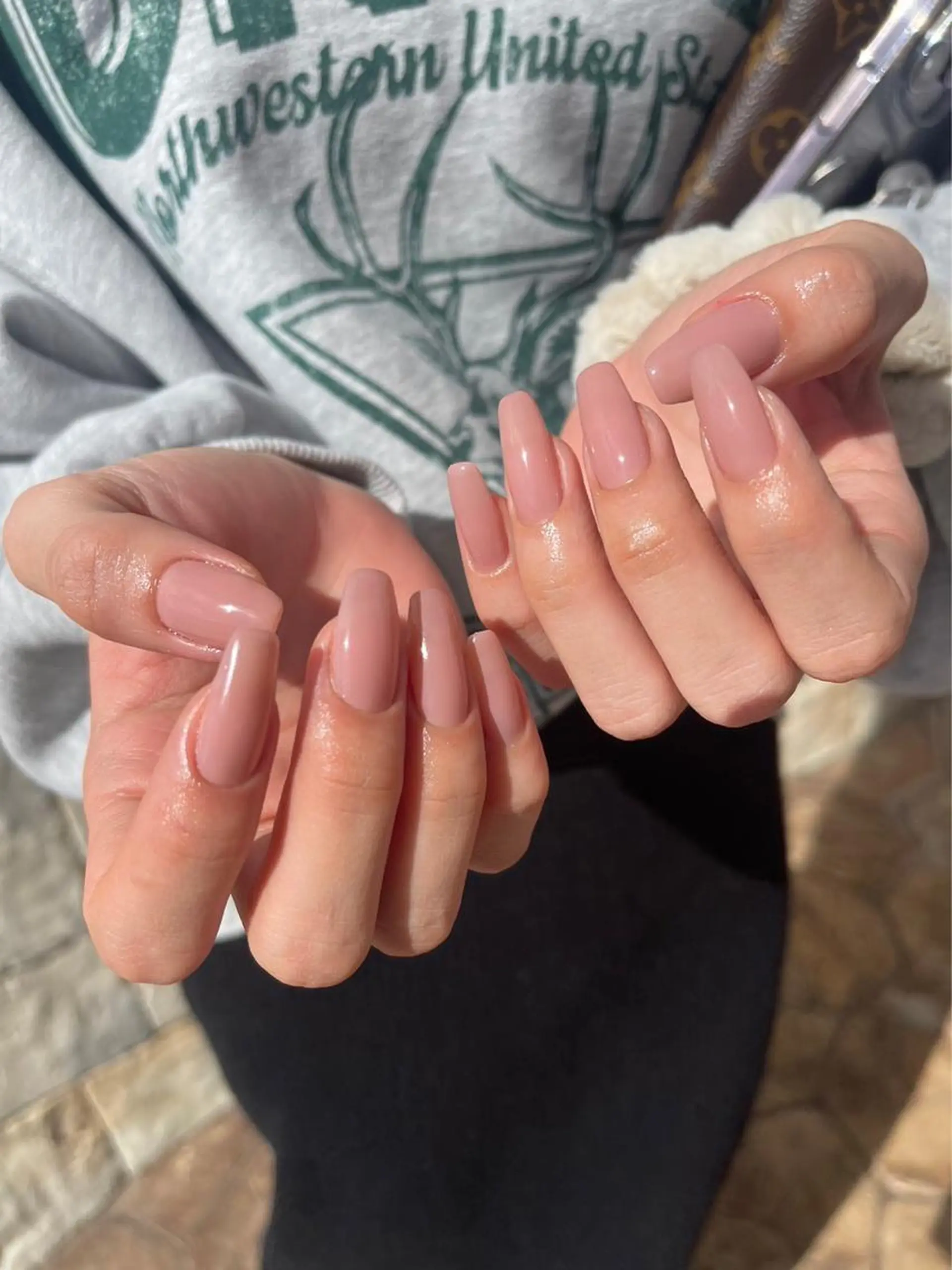 ネイル ワンカラーネイル シンプルネイル ハンドネイル atelier ponoのネイルデザイン