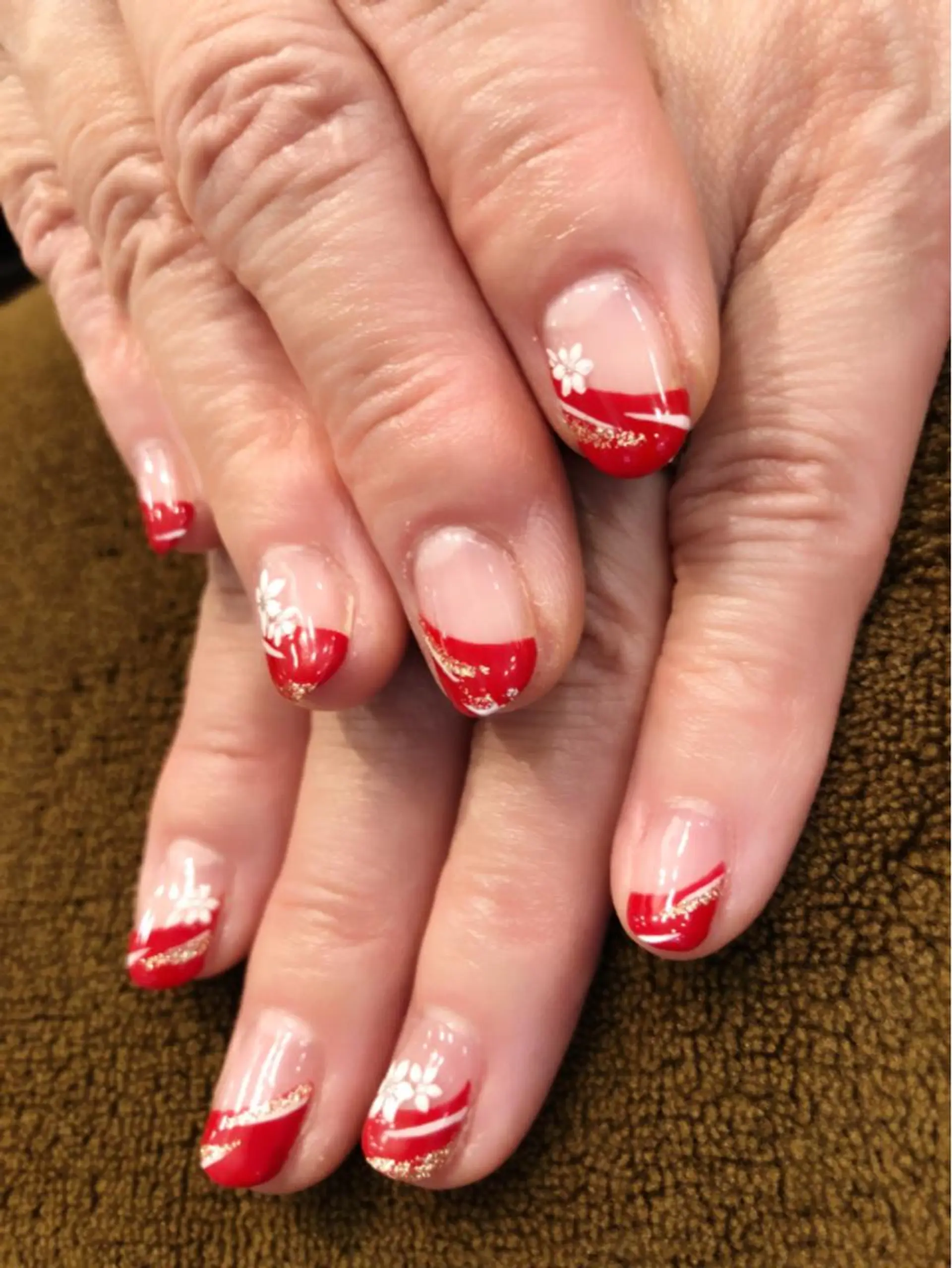 ネイル フレンチネイル 赤色 🐰 坂本 麗 🐰の眉毛・アイブロウイメージ