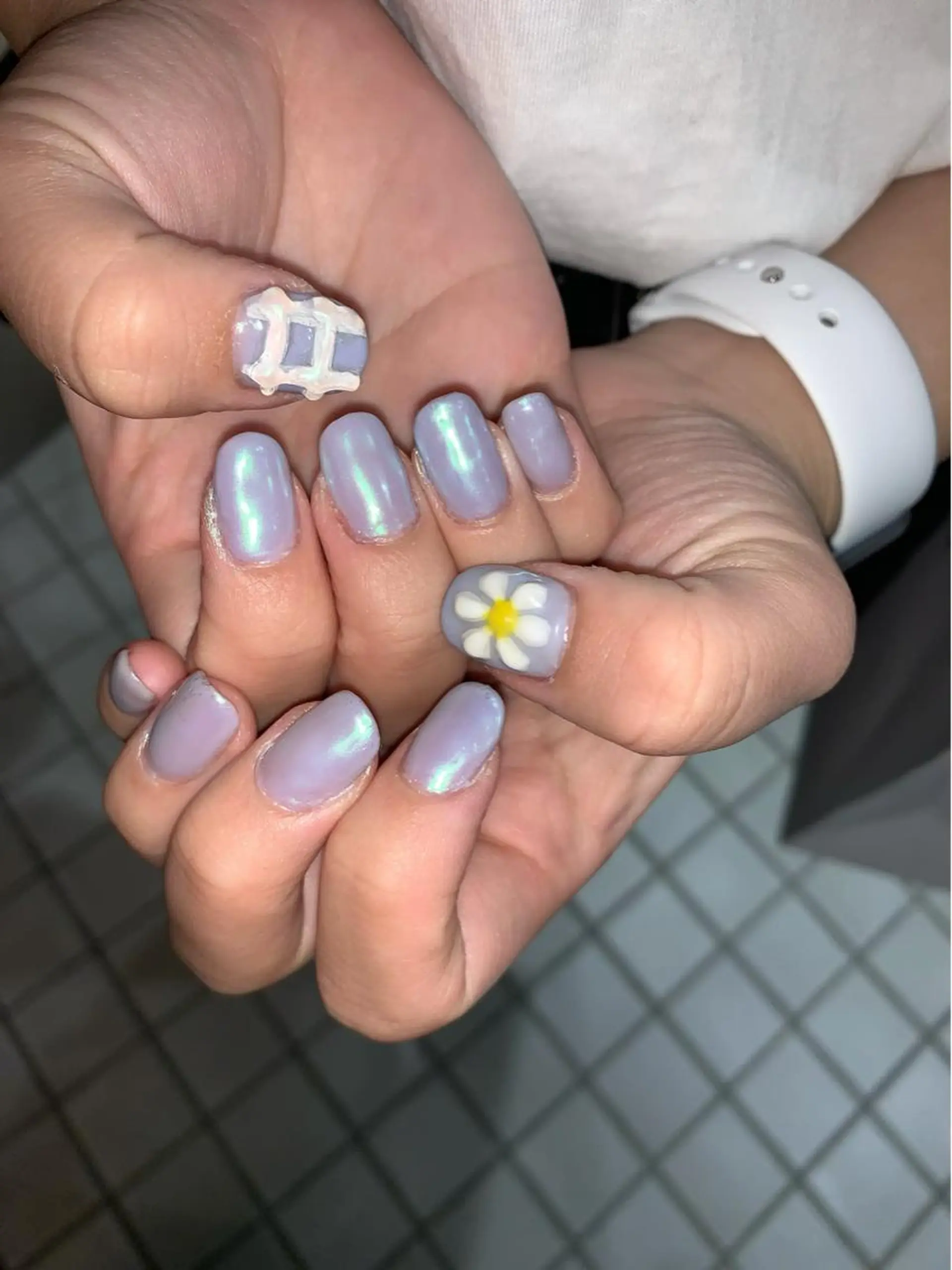 ネイル アートネイル オーロラネイル シンプルネイル ニュアンスネイル/ ボブ/まちゃこのヘアスタイル