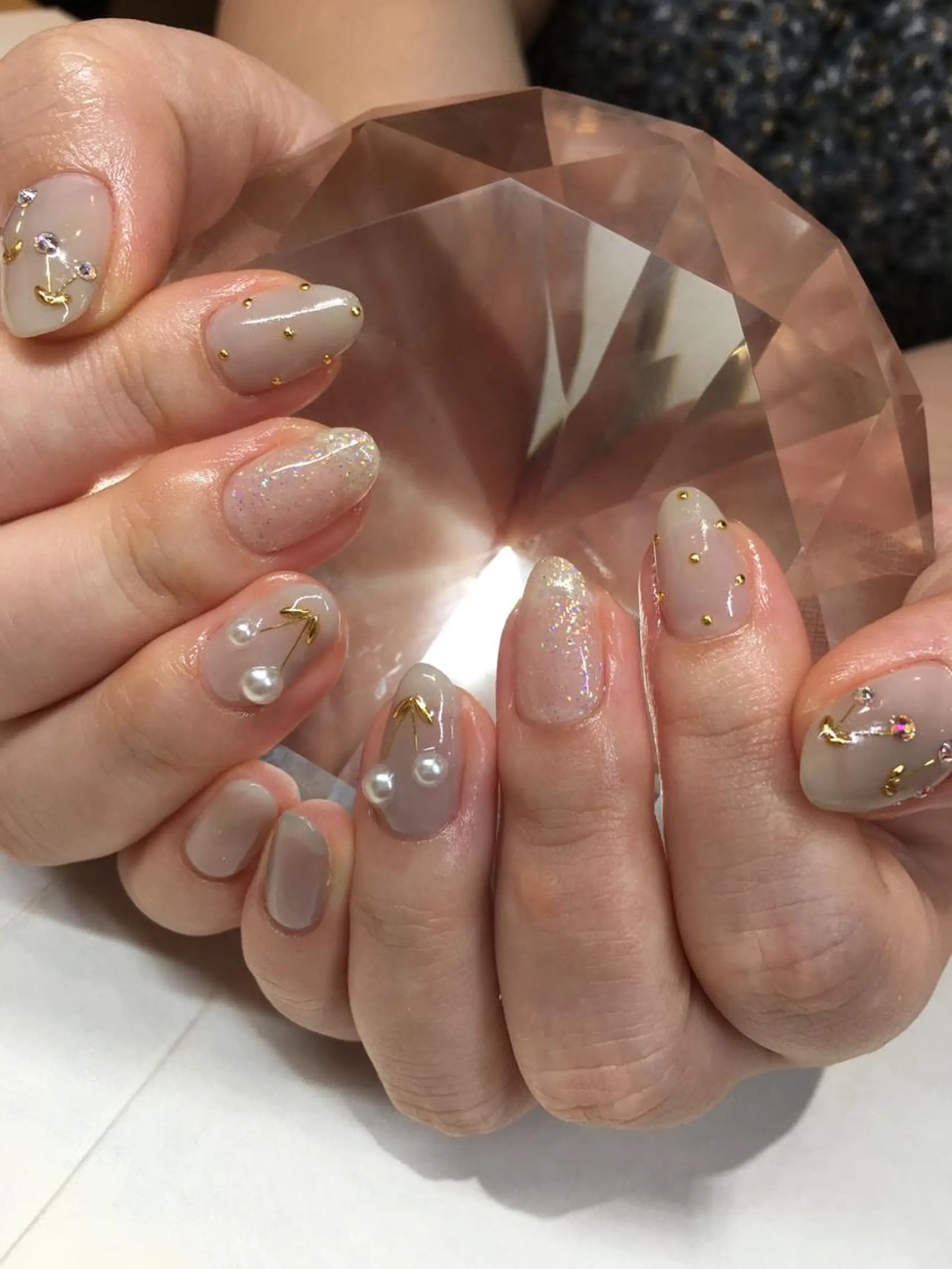 ショート ネイル ハンドネイル glow_ nailのネイルデザイン