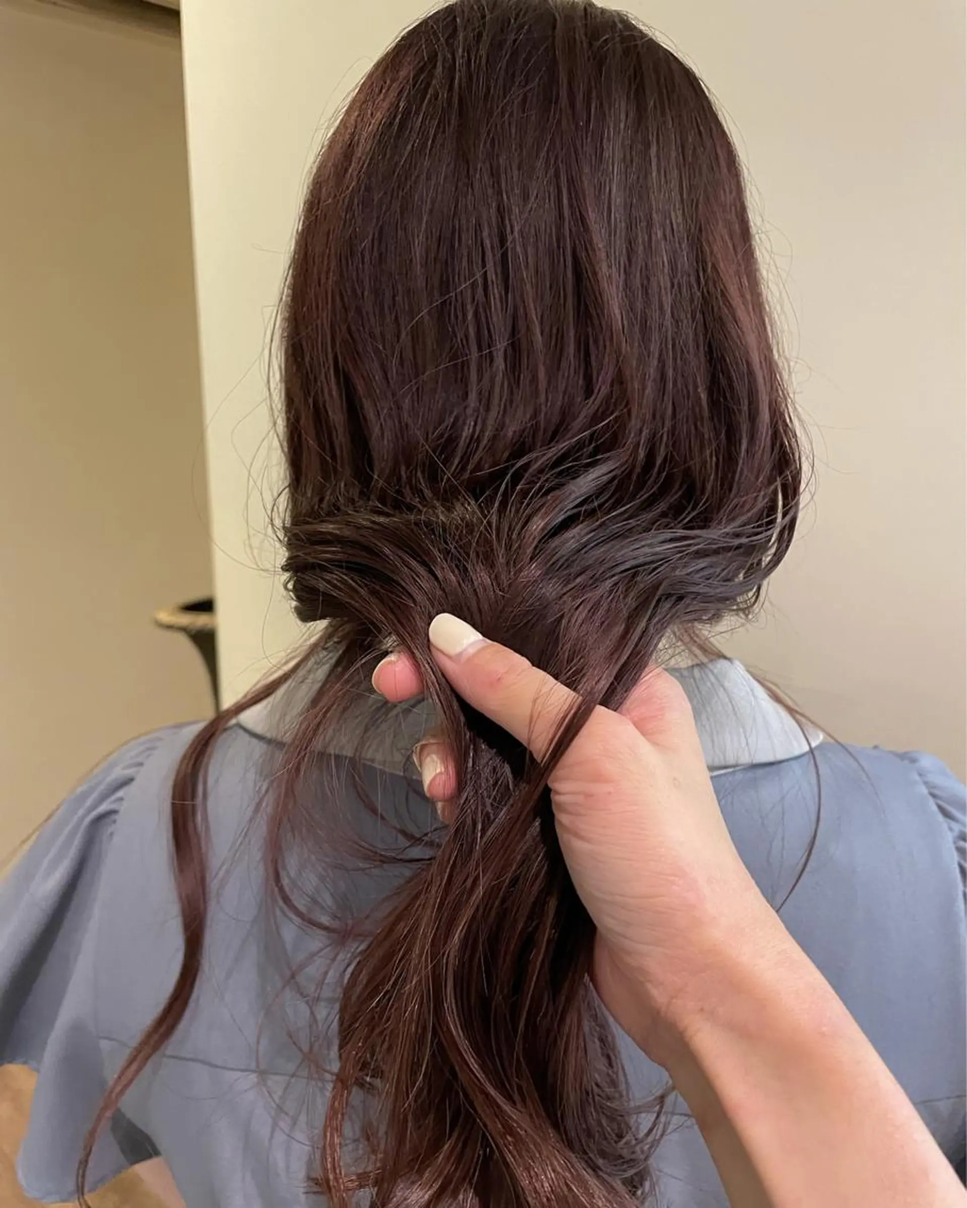 ロング カラー ピンクカラー ピンクパープル パープルカラー カット ヘアカラー 大人girly🛋️ 🤍yukakoのヘアスタイル