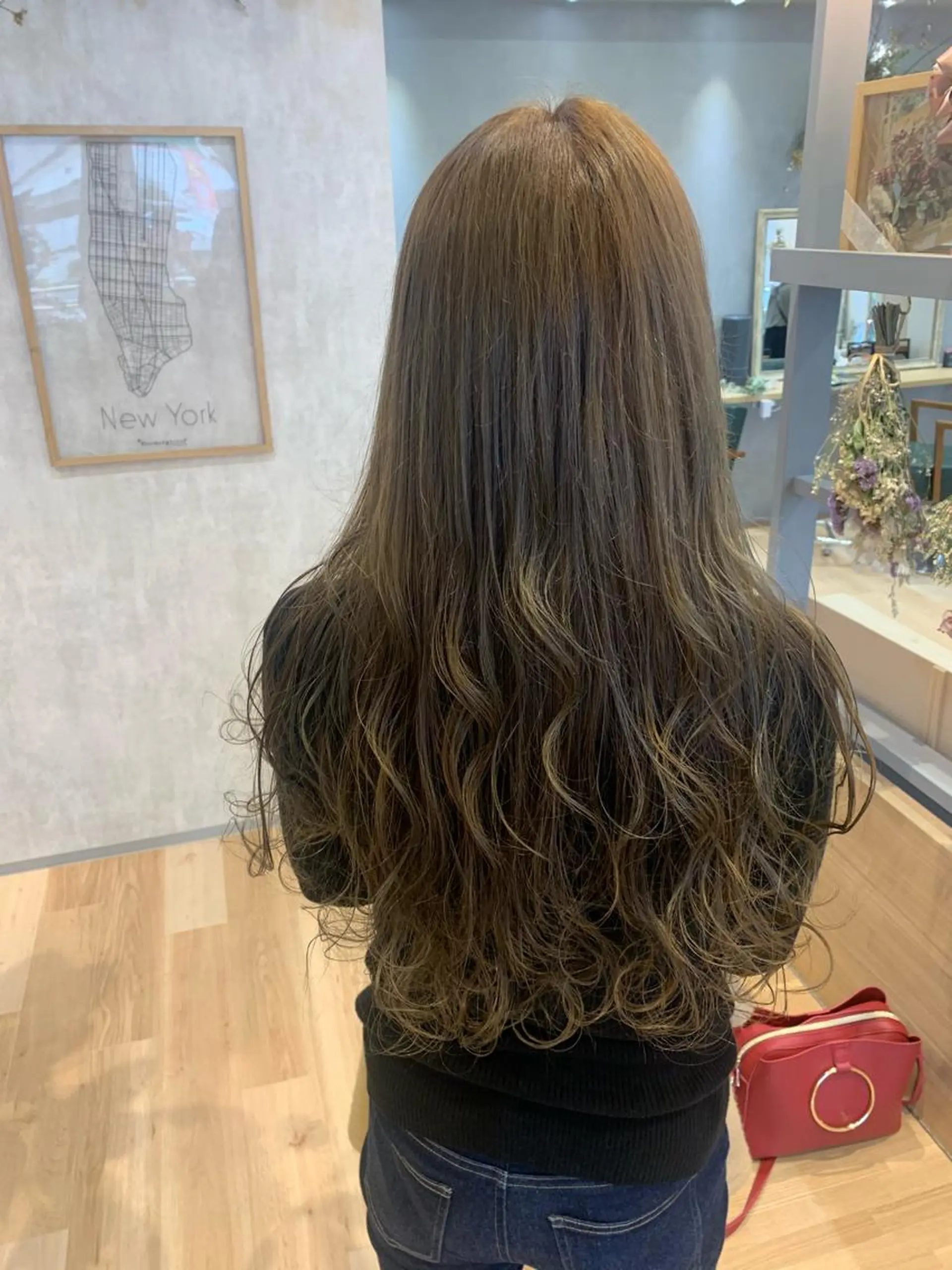 ロング カラー mu ku.のヘアスタイル