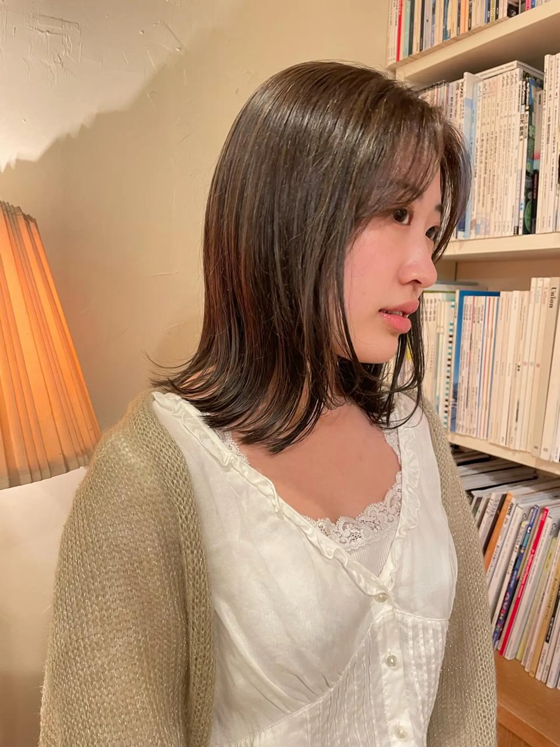 カラー ハイライトカラー ヘアカラー ⚪️ISHIZUKA AOI⚪️のヘアスタイル