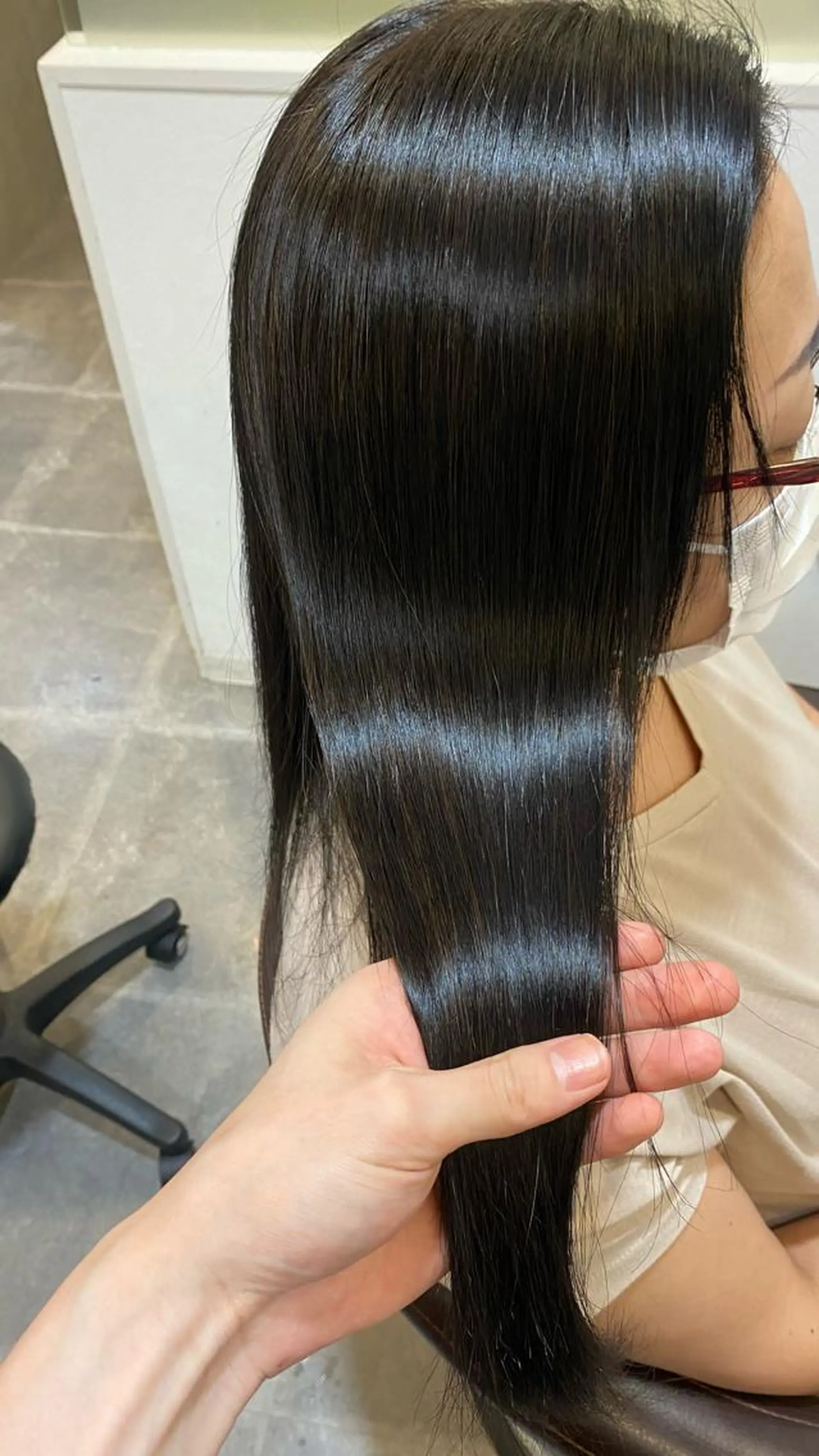 ロング マスイ カイセイのヘアスタイル