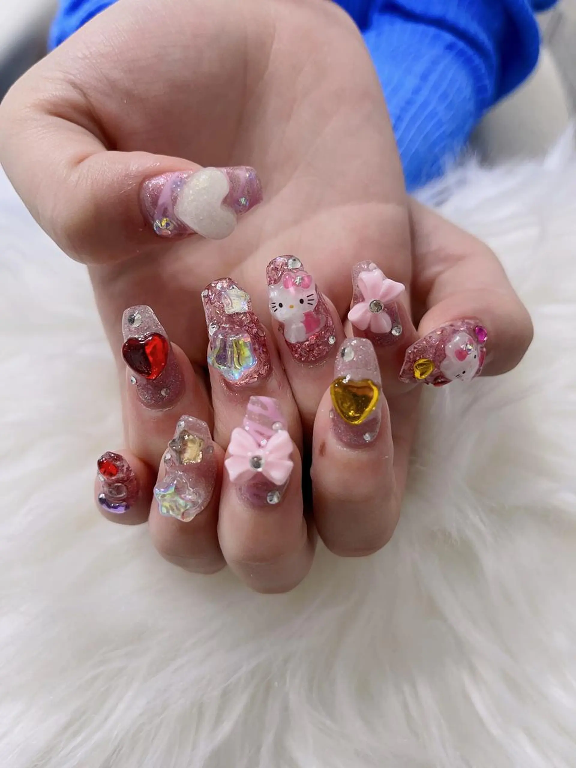 ネイル 菲菲ネイルサロン所属・FF フィフィネイルサロンのネイルデザイン