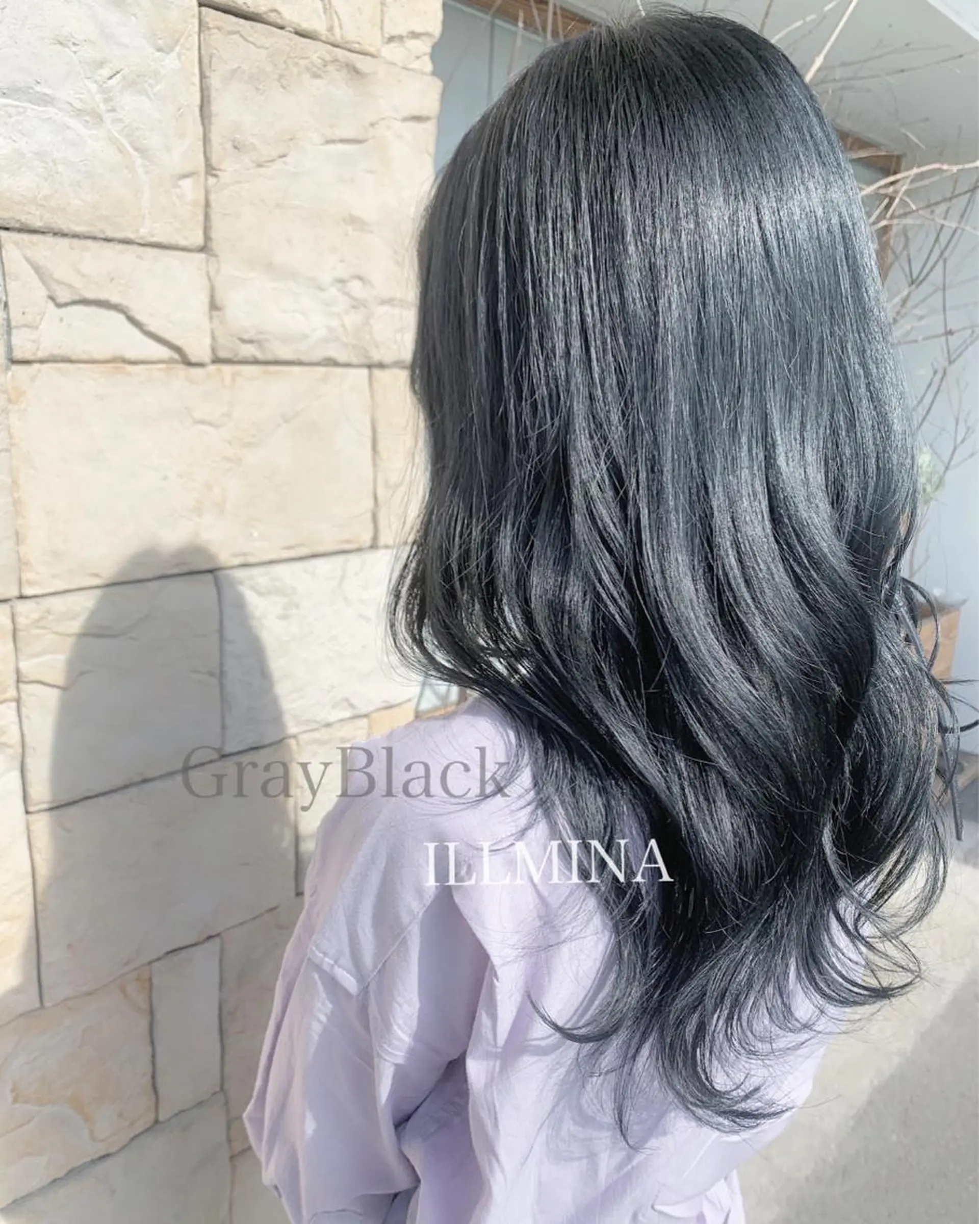 ロング カラー 透明感カラー F-LILA (リラ)Ainaのヘアスタイル