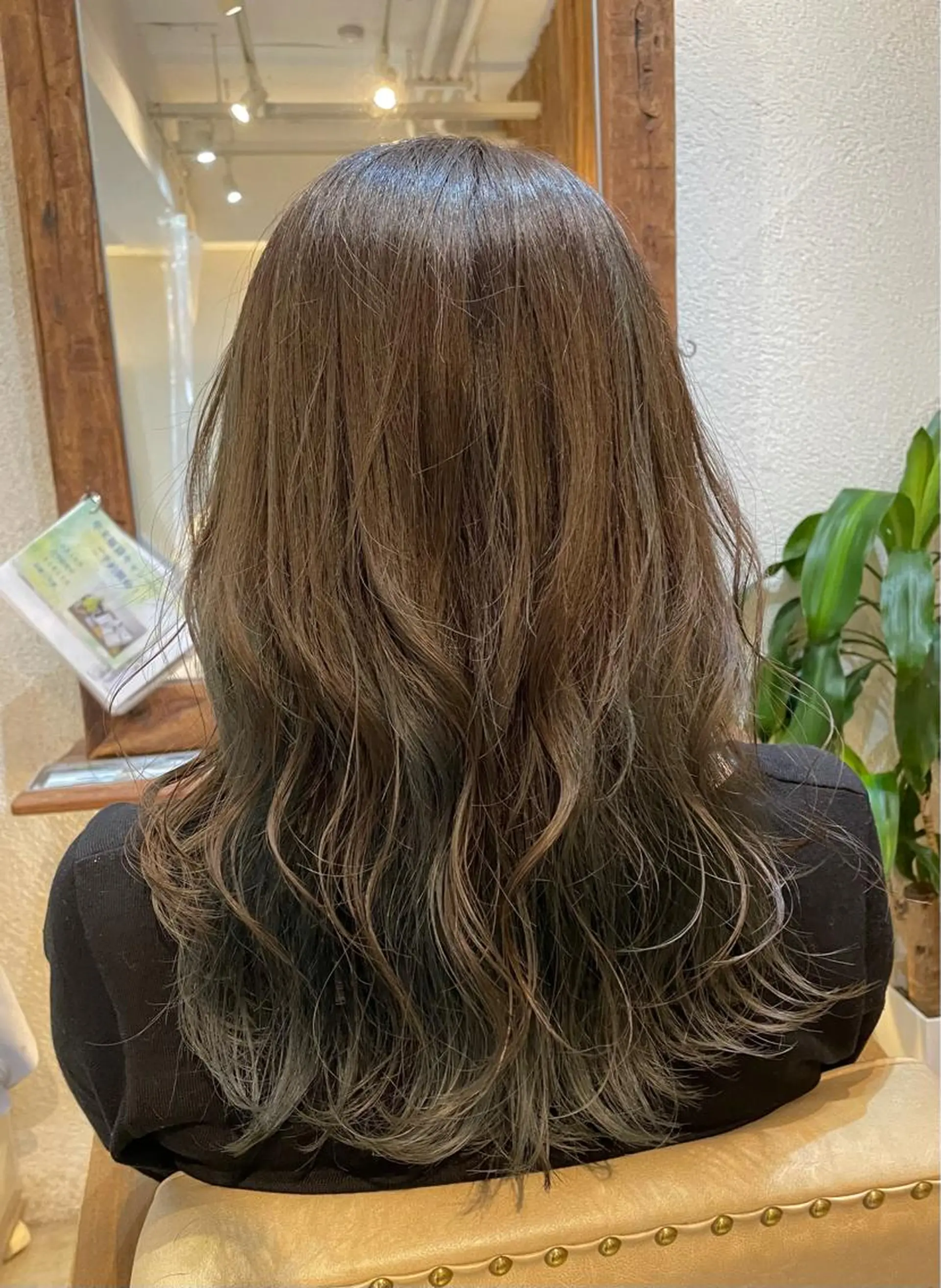 カラー ヘアカラー トリートメント putri 副店長 岸本　拓真のヘアスタイル