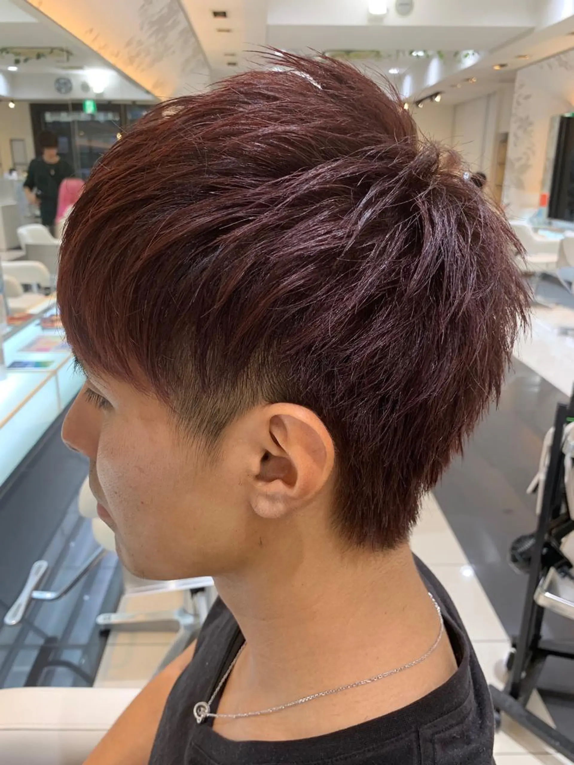 ショート カラー メンズ メンズブリーチ ブリーチ ブリーチなしカラー レッドカラー 赤み消しカラー /透明感カラー 上長のヘアスタイル