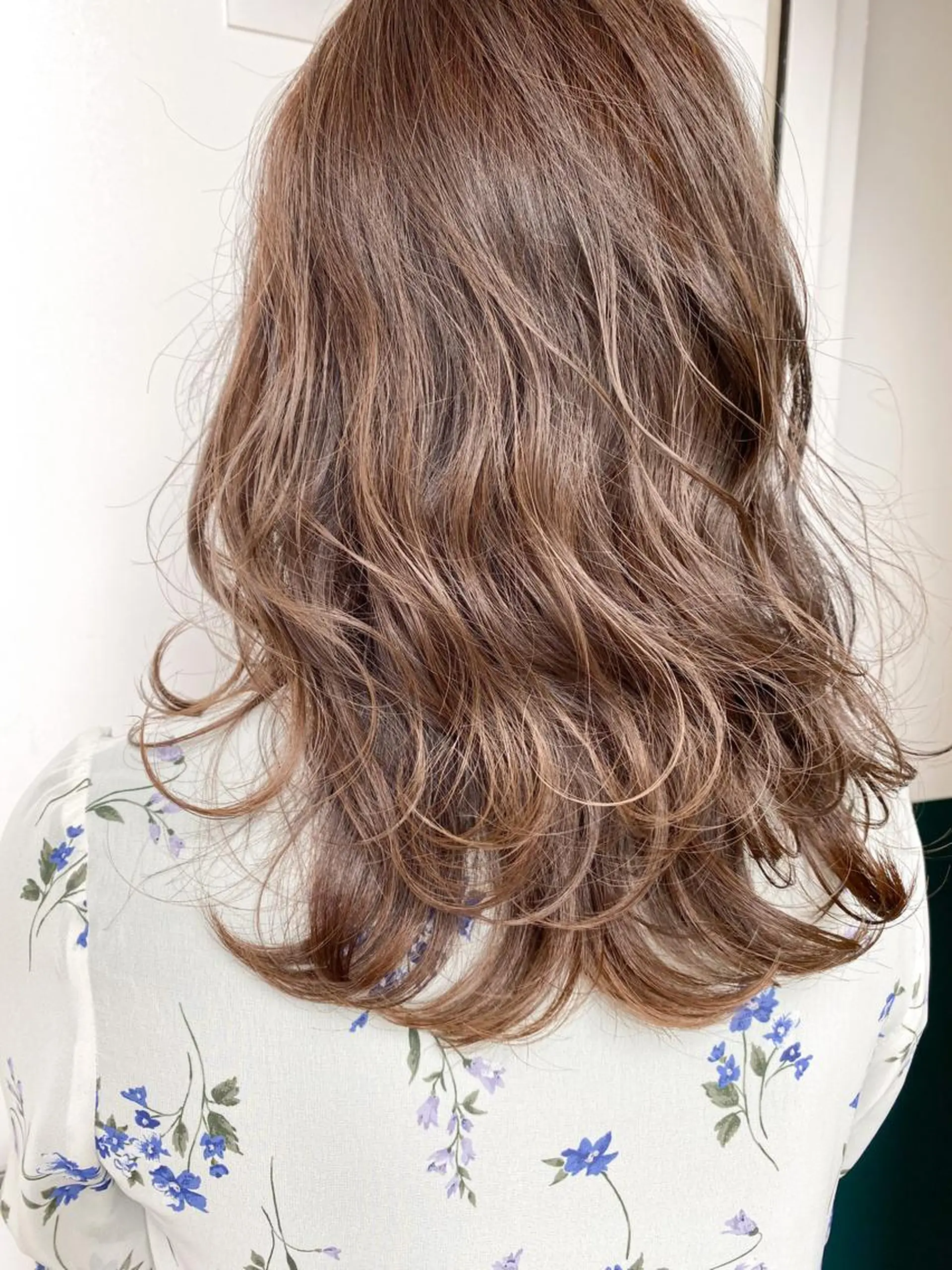 ロング ハイライト fit stand /HIIRAGIのヘアスタイル