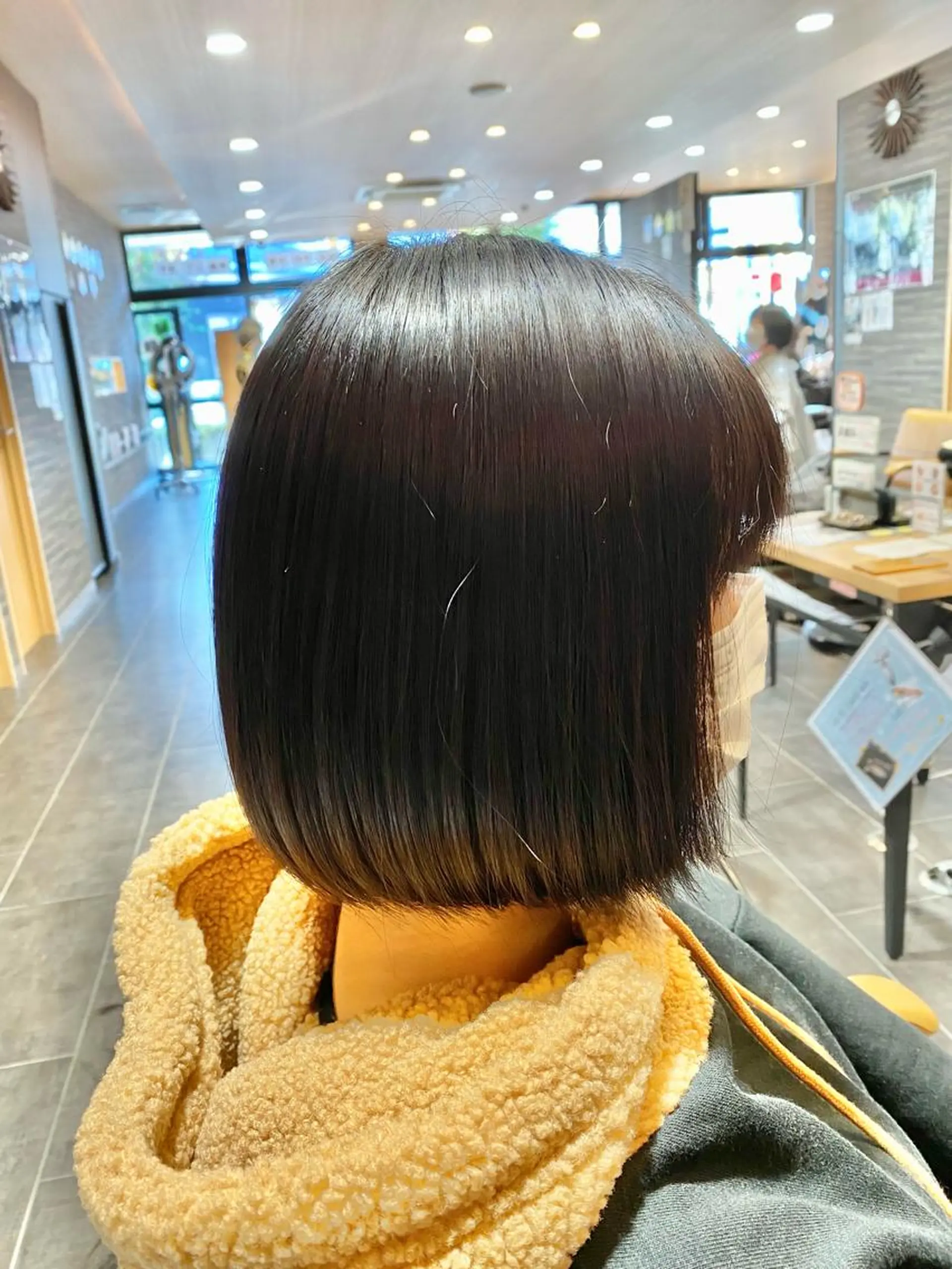 ミディアム 尾崎 優也のヘアスタイル