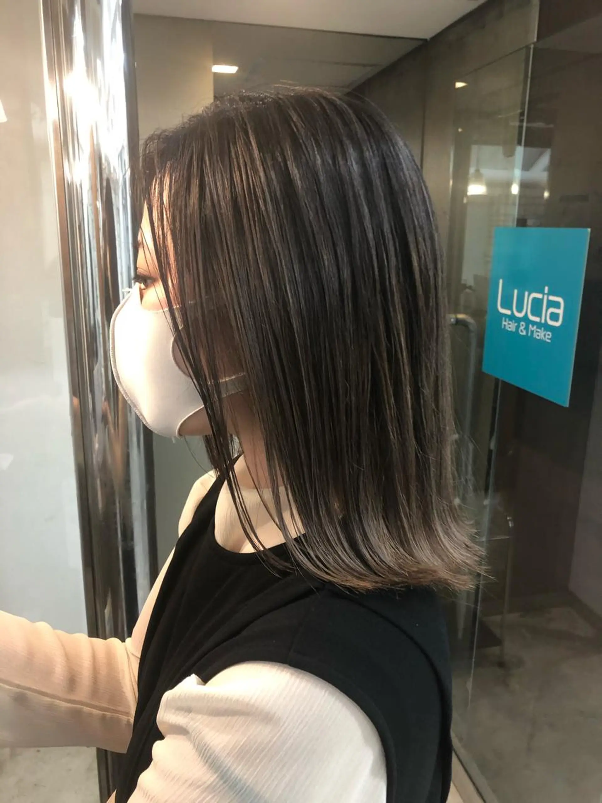 ミディアム ✨艶感/透け感✨Sherry所属・艶髪/ハイトーン Sherryのヘアスタイル