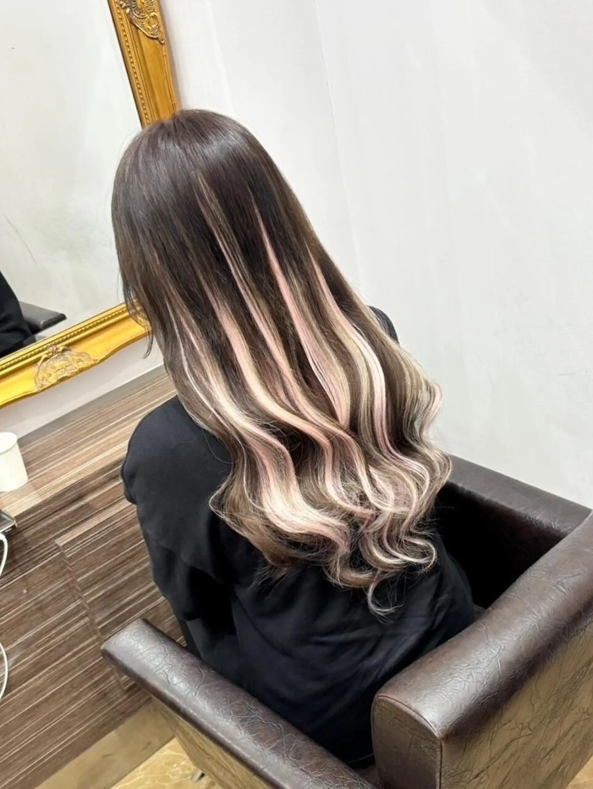 ロング カラー シールエクステ バレイヤージュ ブリーチ ケアブリーチ ダブルカラー LIP 大阪本店 エクステ 堀谷和孝のヘアスタイル