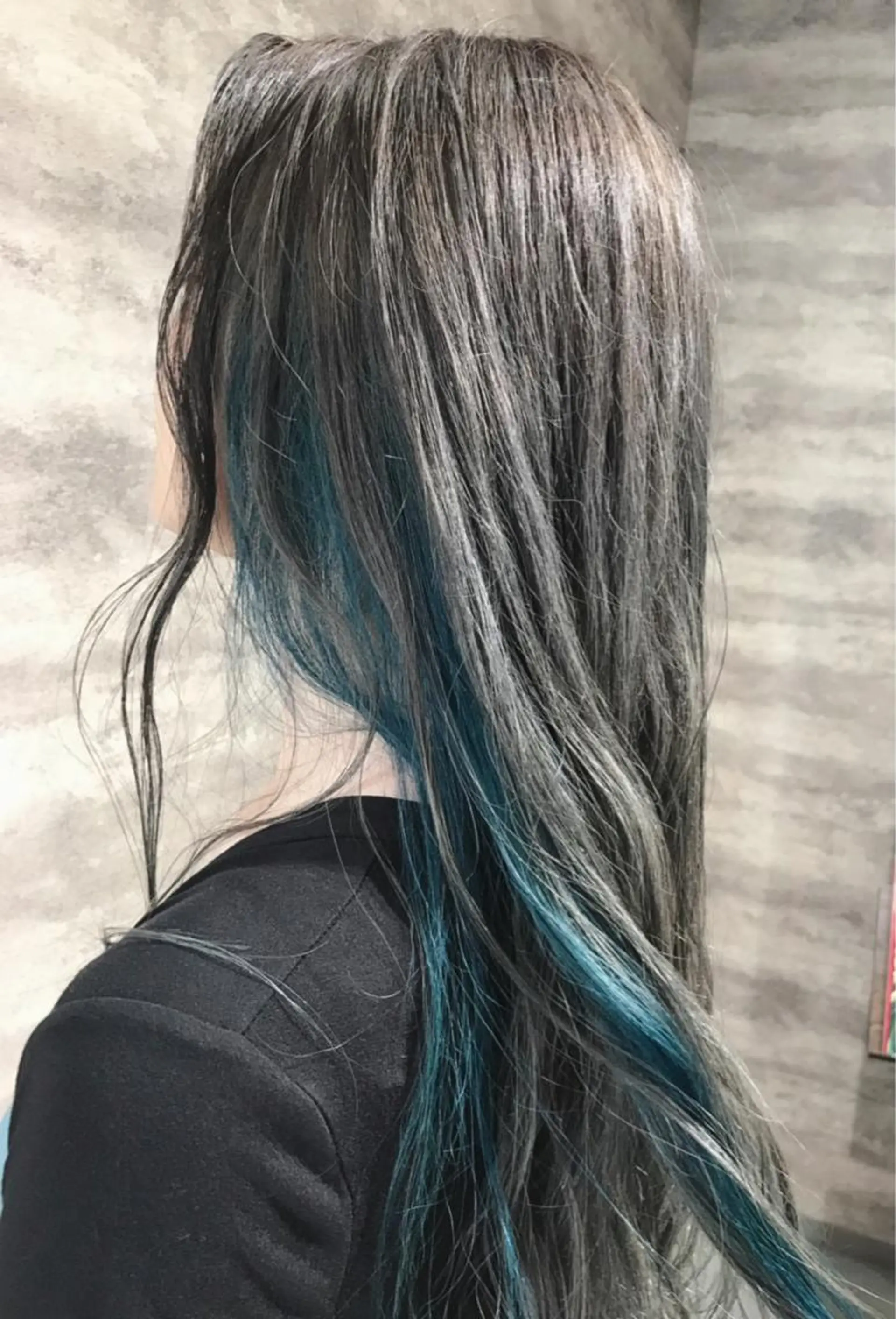 ロング カラー Blanco 村松 美里のヘアスタイル