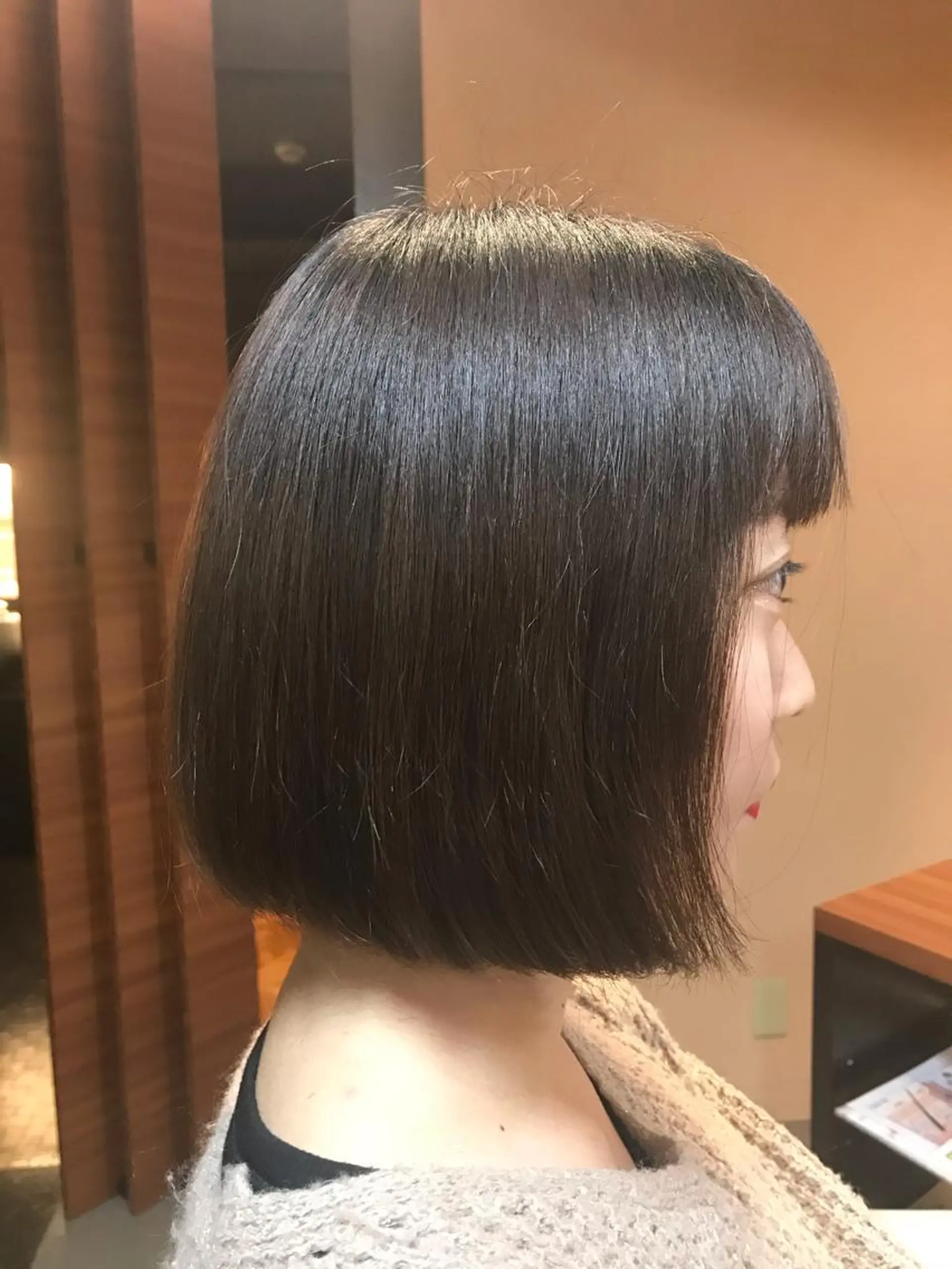 ショート 🪽大人色気レイヤー 美髪縮毛 金山🪽のヘアスタイル