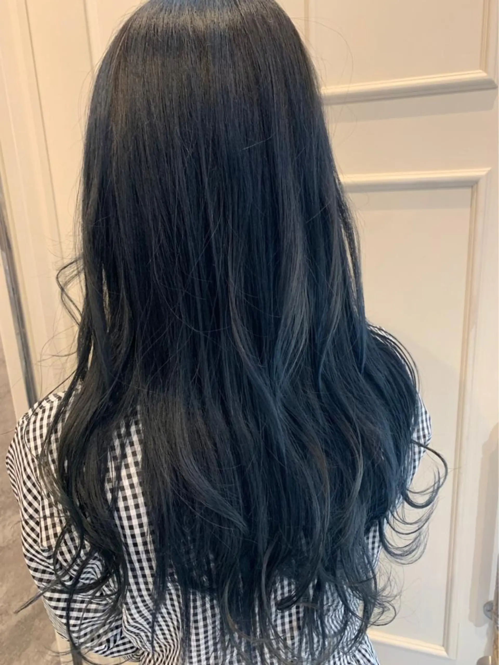 セミロング カラー ブルーカラー ネイビーカラー 🫟Blanco🫟 Color&Careのヘアスタイル
