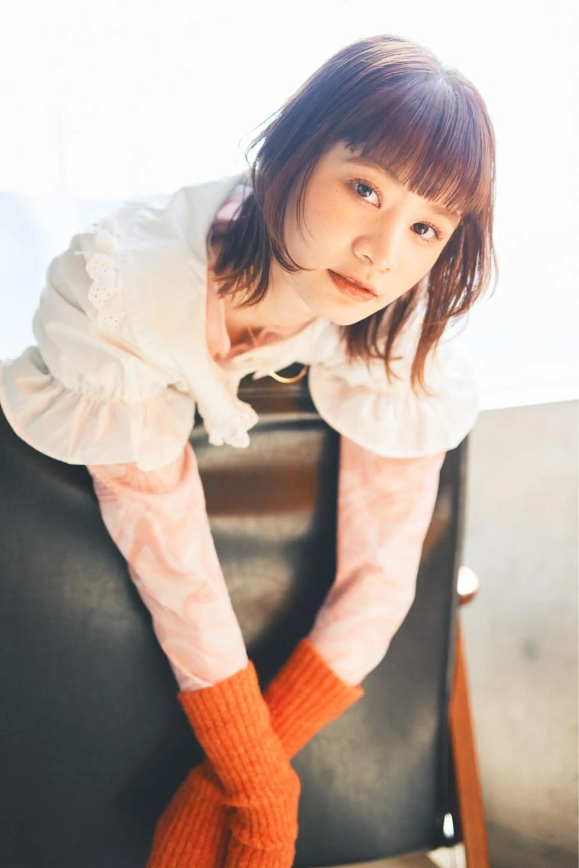 ショート カラー ヘアアレンジ 切りっぱなしボブ ボブレイヤー ブラウンカラー オレンジ オレンジブラウン SALOWIN藤沢店所属・サナ🌱 切りっぱなしボブのヘアスタイル