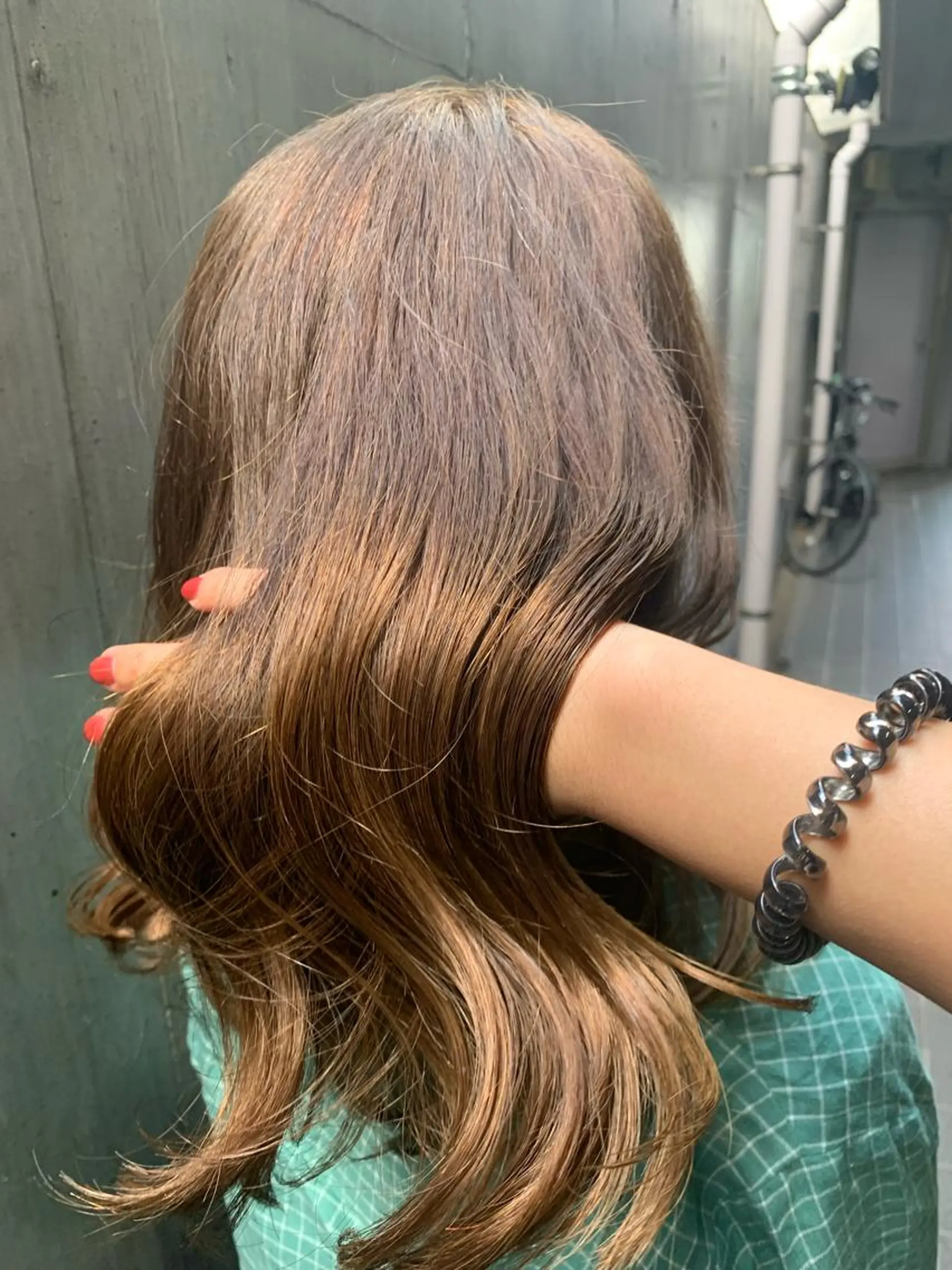 セミロング カラー オレンジ 小顔カット/ 韓国レイヤー/真結のヘアスタイル