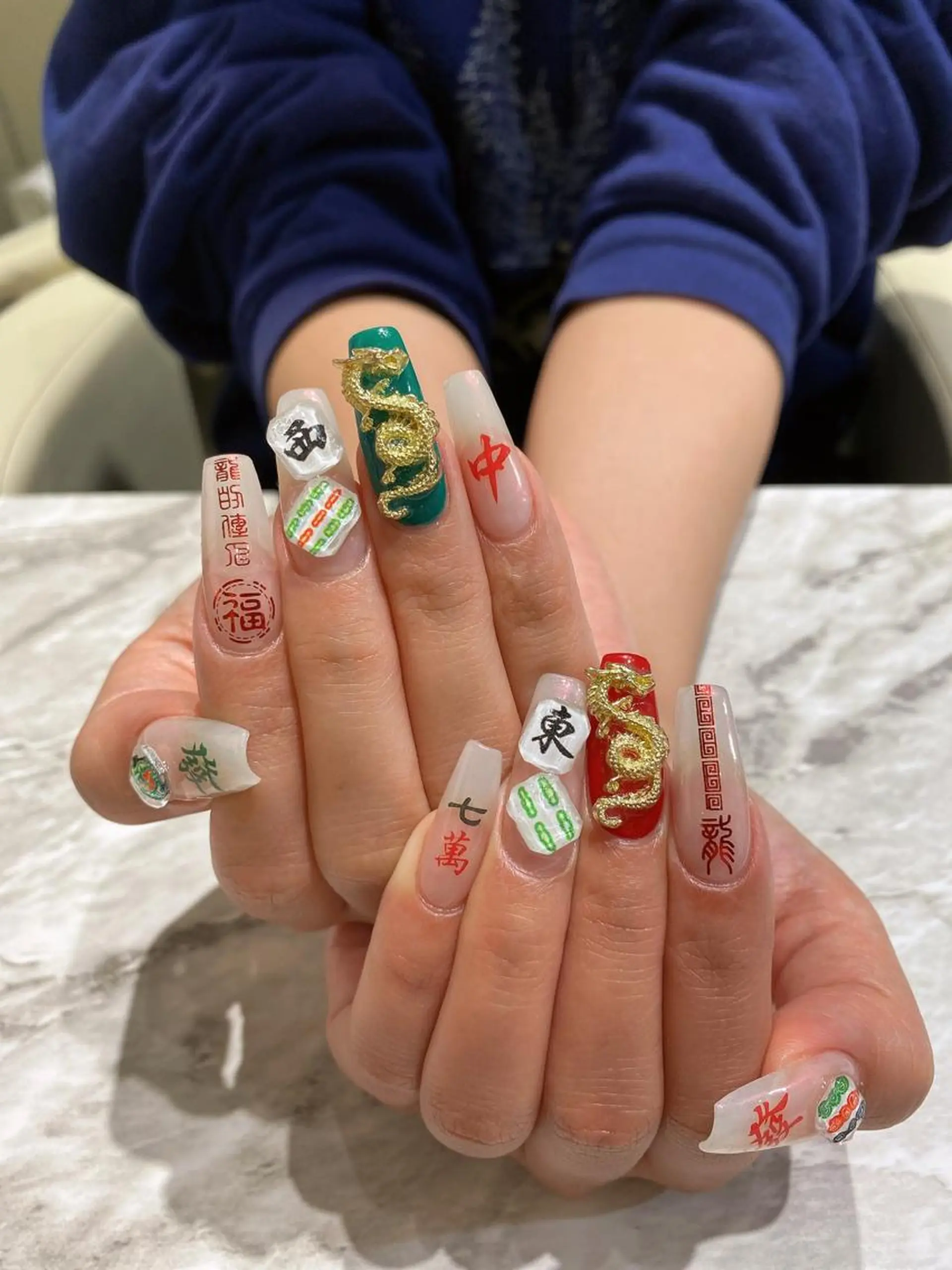 ネイル ハンドネイル フットネイル ハンドケア nail salon  AlgeTy所属・✴︎:.｡. MAKI.｡.:✴︎のネイルデザイン