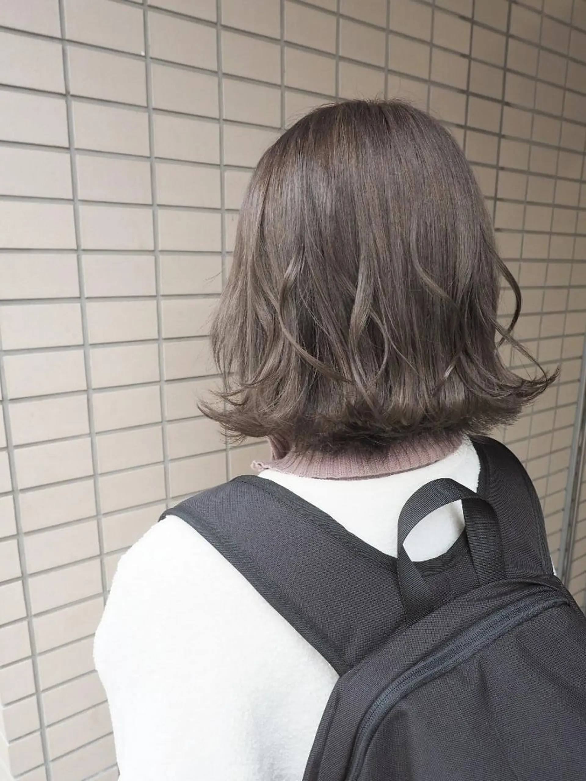 カラー ミディアム ベージュカラー フォギーベージュ キノシタ ナオユキのヘアスタイル