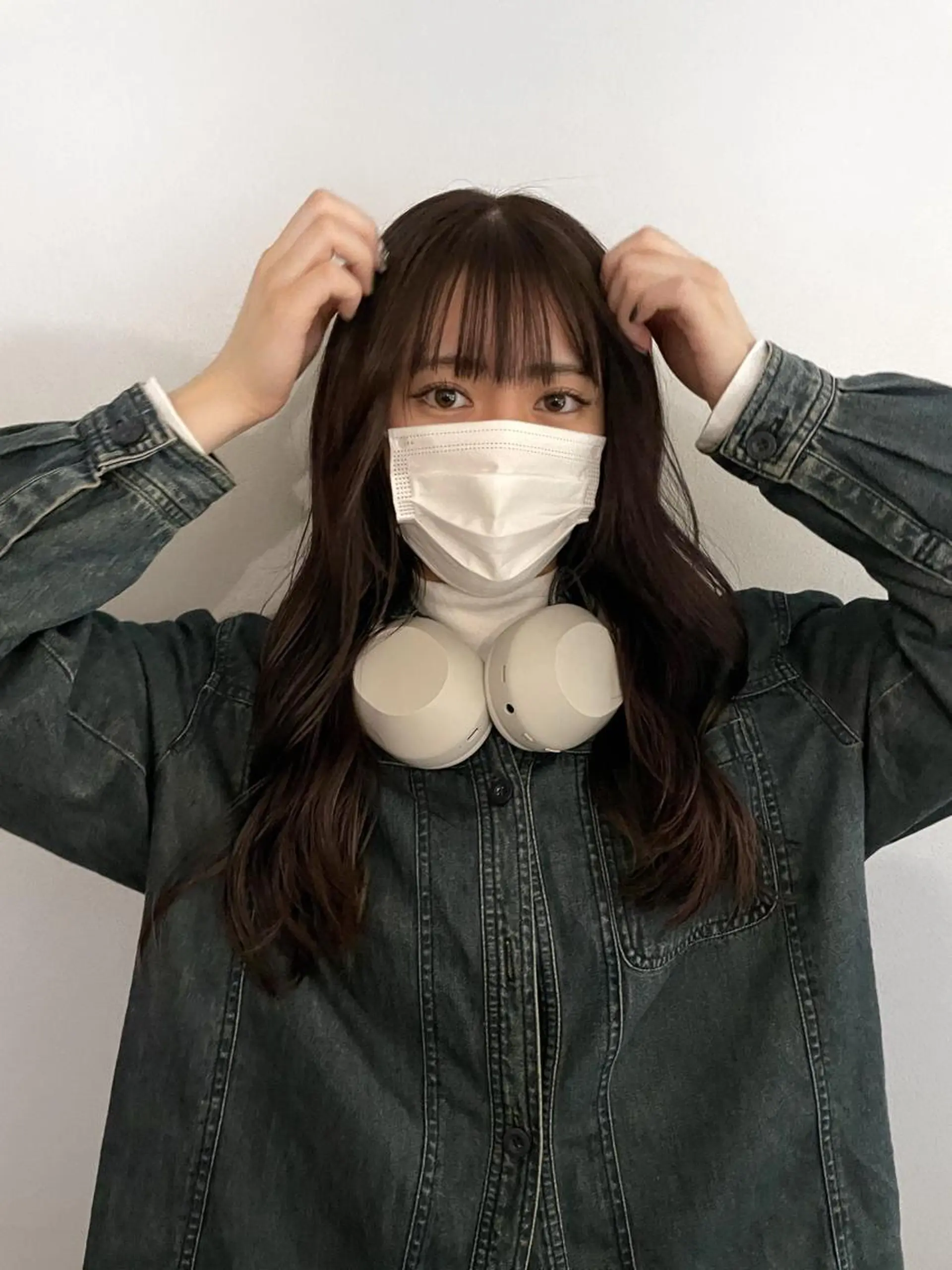 カラー ブリーチ グレージュ ラベンダーカラー ラベンダーグレージュ ラベンダーグレー ヘアカラー トリートメント ミルクティーベージュ ブリーチ🖤サヤカのヘアスタイル