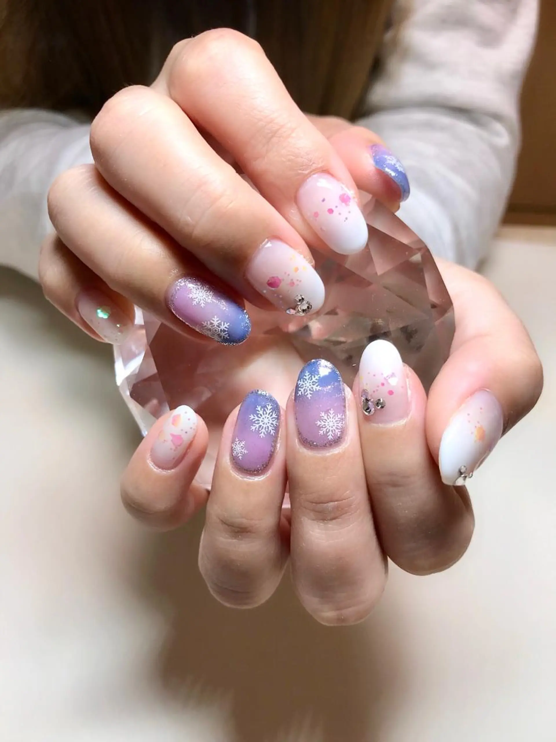 ネイル 'mm  (ミリ) ＭＡＮＡＭＩのネイルデザイン