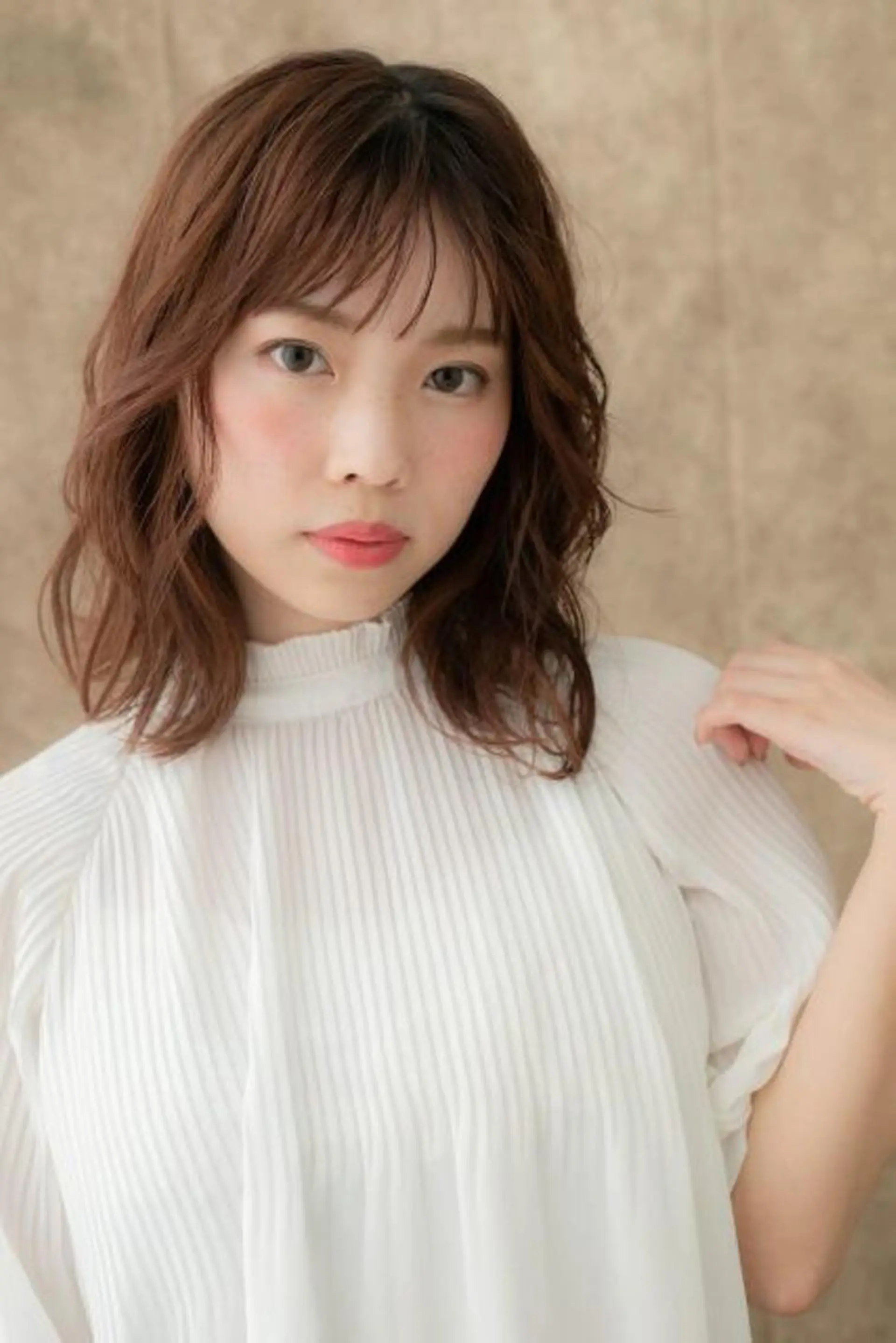 ミディアム カラー ヘアアレンジ ミディアムパーマ 似合わせスタイル🫧 木村夏暢のヘアスタイル