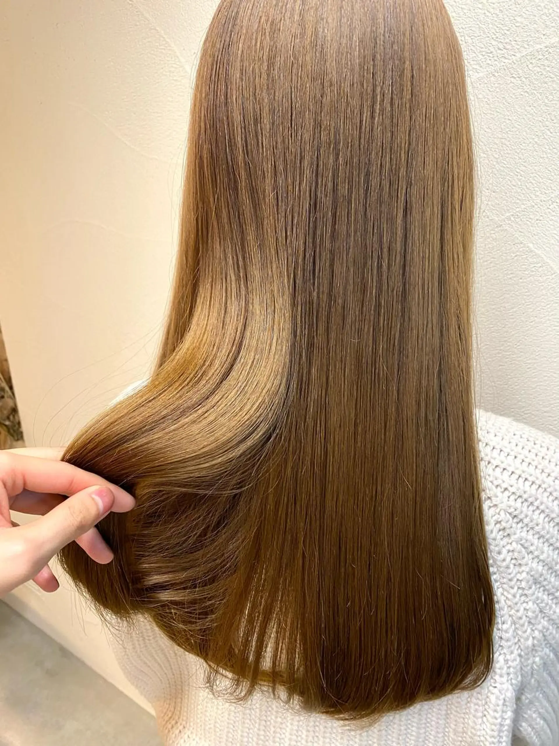 ロング カット ヘアカラー 縮毛矯正 トリートメント ハイトーン×似合わせ 🌱中川慎之介のヘアスタイル