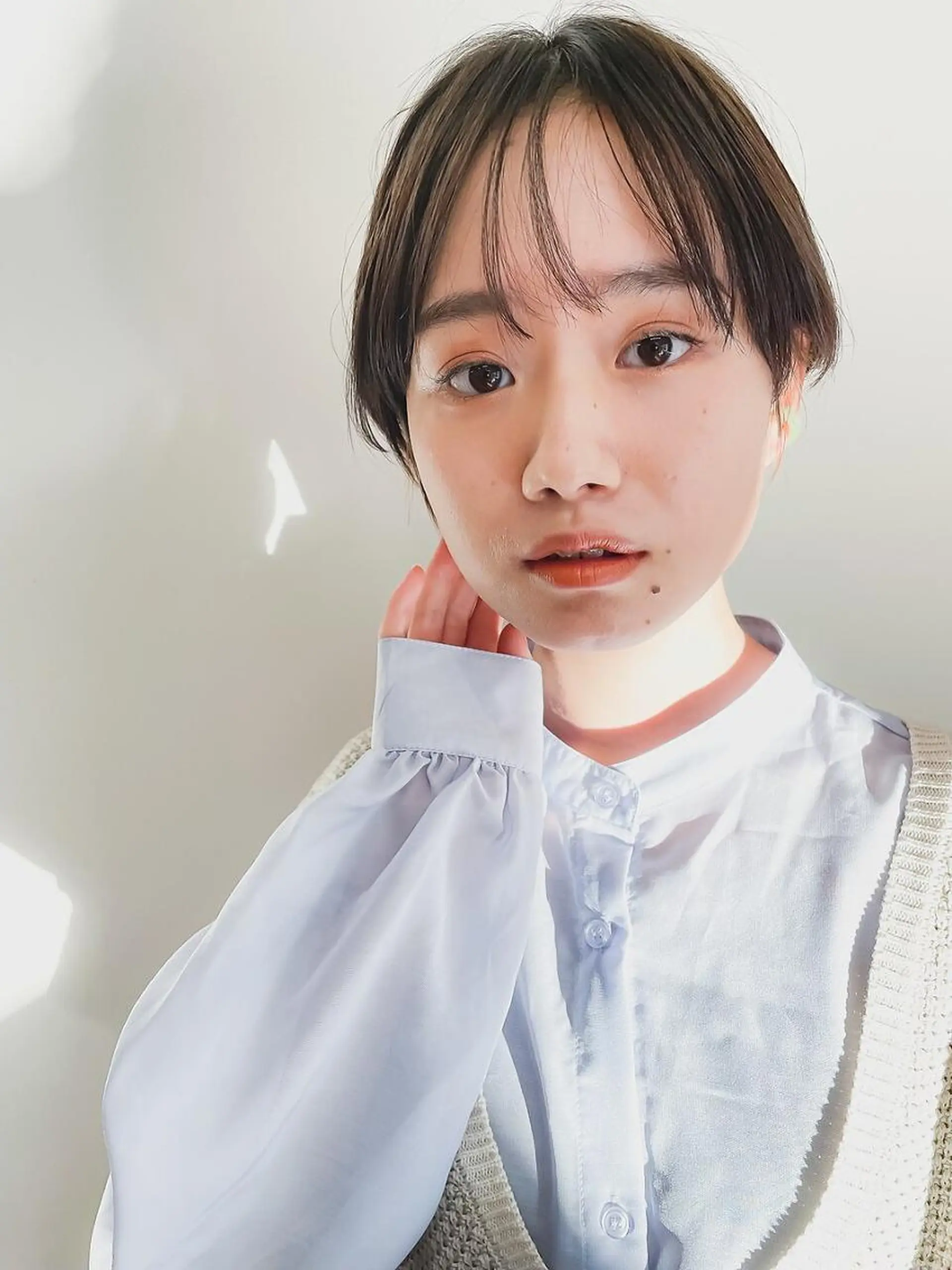 ショート カラー ブリーチ イヤリングカラー ハイライトカラー イルミナカラー インナーカラー BASSA 下井草店のヘアスタイル