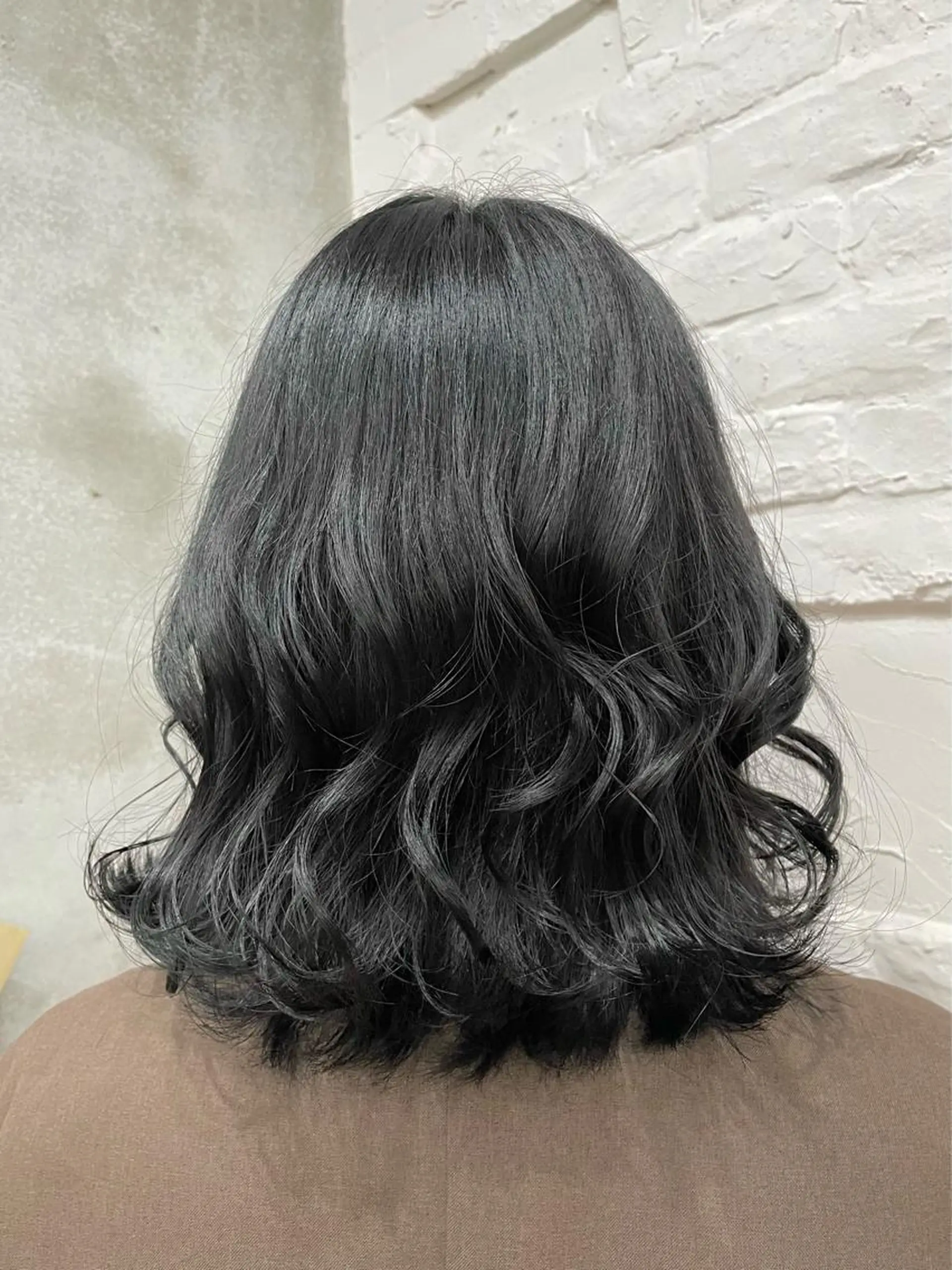 ミディアム カラー 黒髪 ヘアカラー トリートメント 【ピンク/韓国ヘア/ ヘアセット】亜海のヘアスタイル