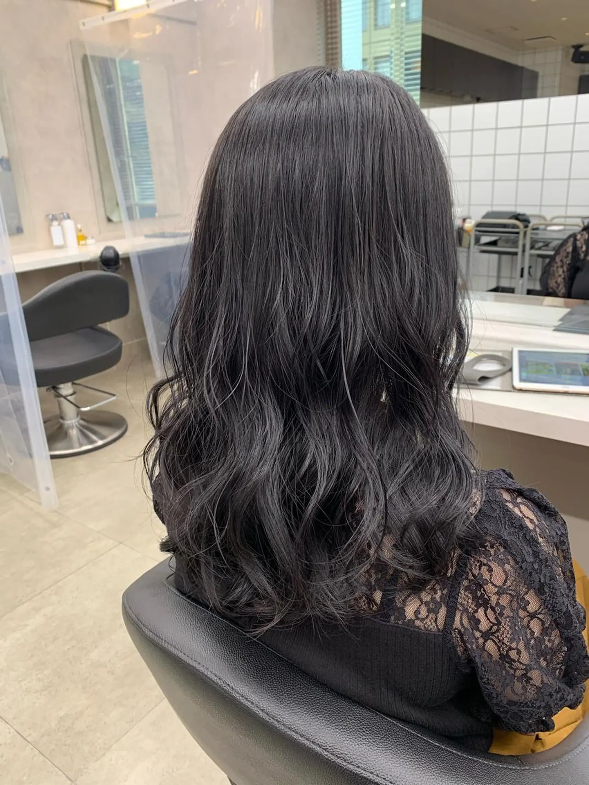 セミロング 【美容室が苦手な方 専問美容室】MIHOのヘアスタイル