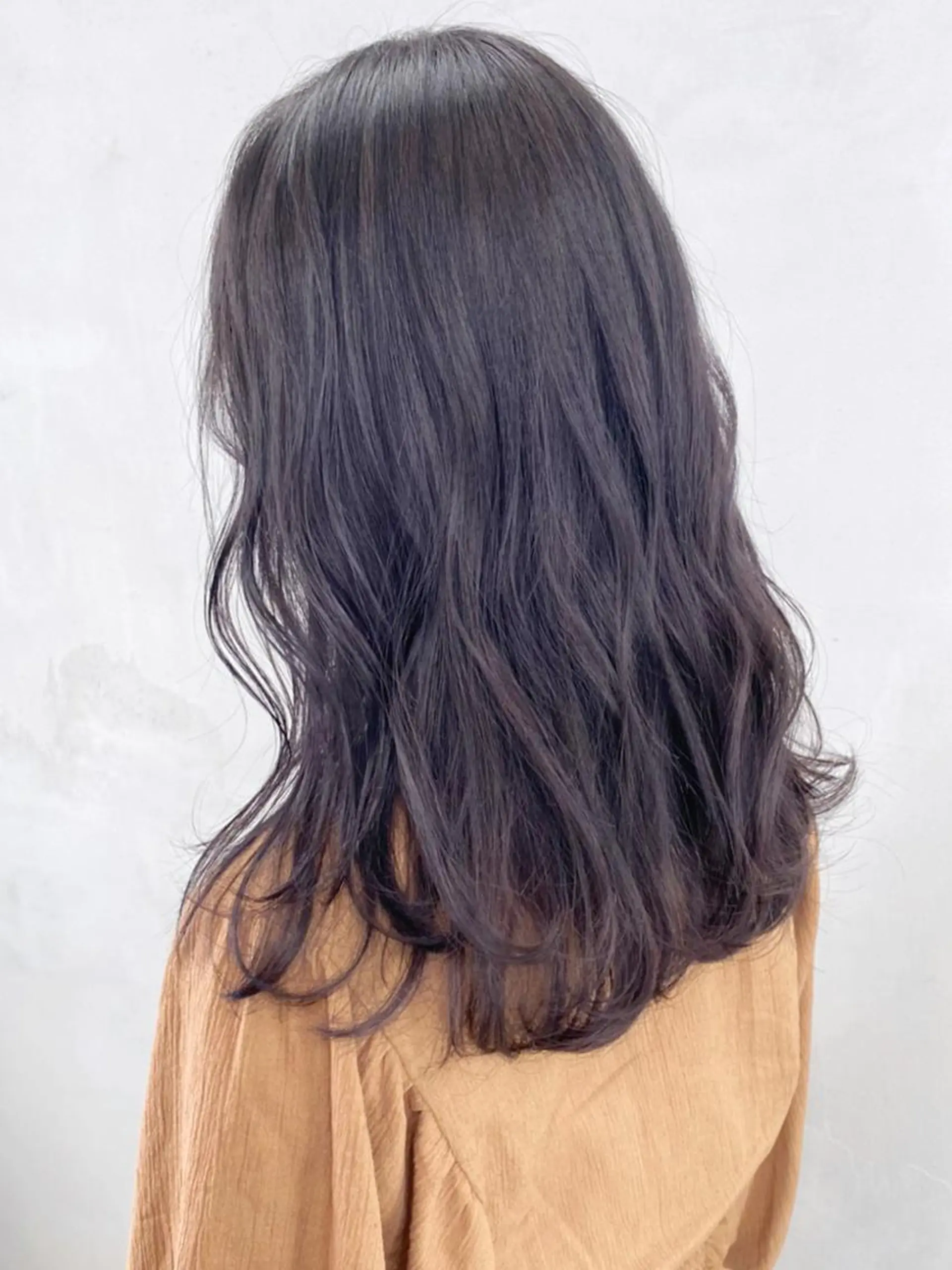 セミロング カラー パーマ ヘアアレンジ ラベンダーカラー ITbyALBUM 八王子店のヘアスタイル