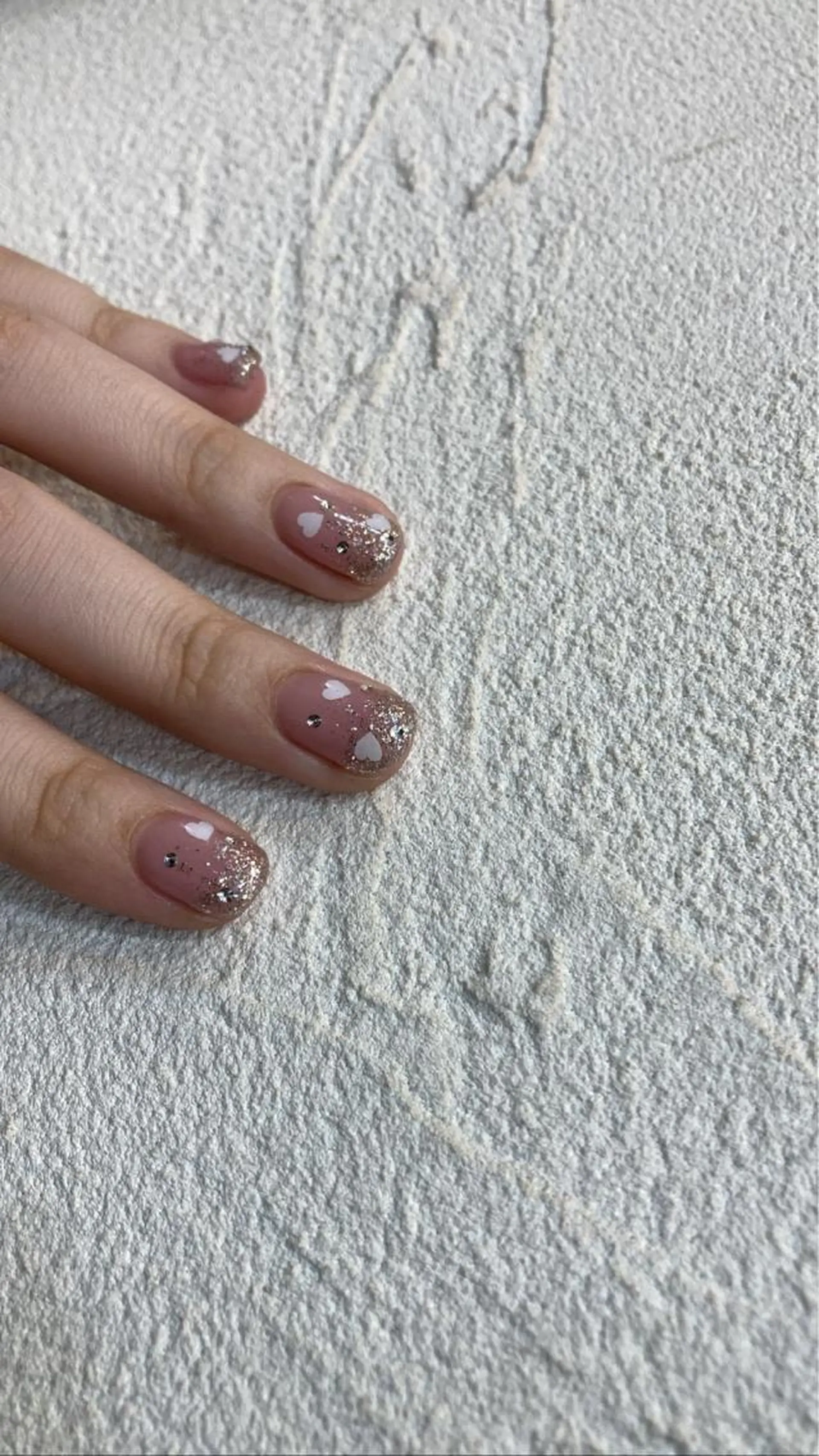 ネイル nailsalon hue所属・小山 羽奈のネイルデザイン