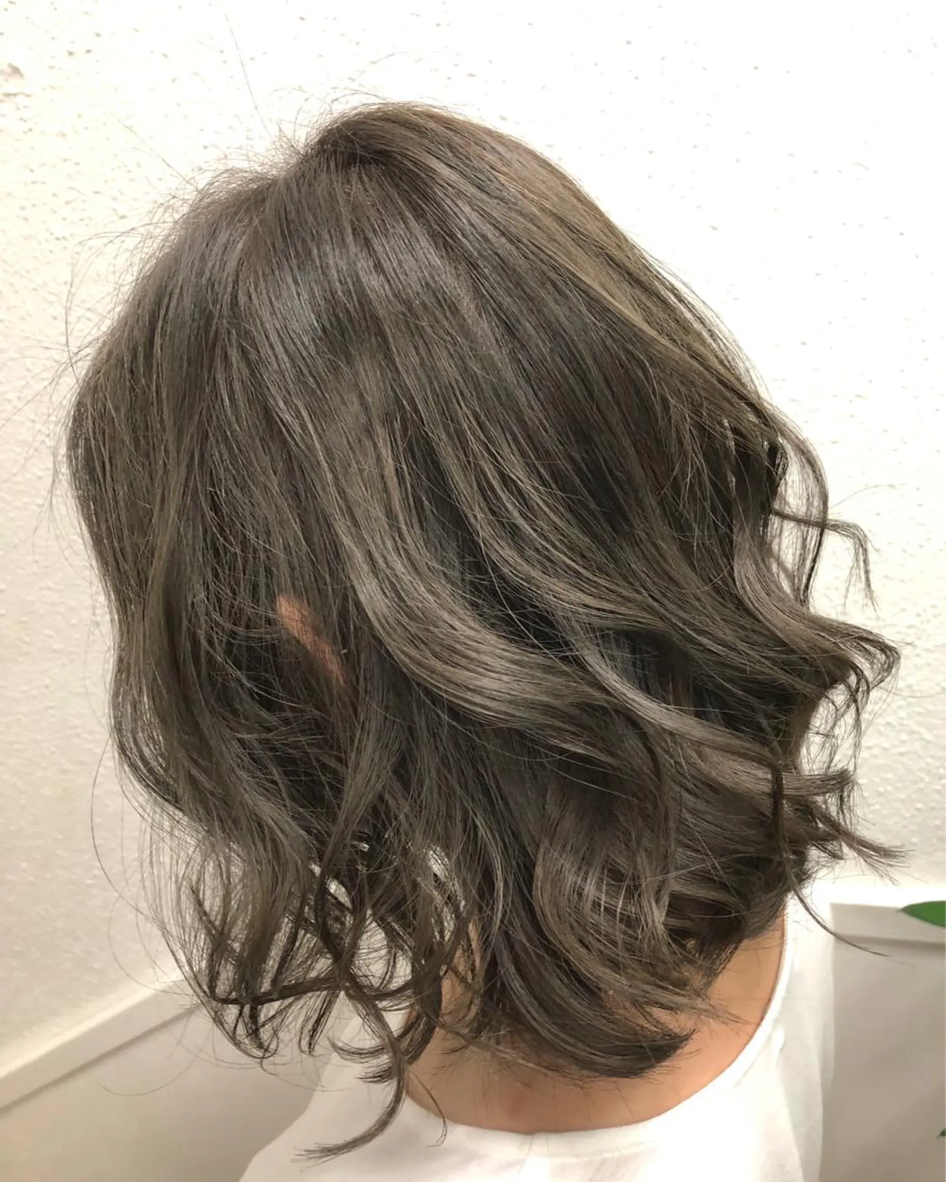 ショート カラー グレージュ 髪質改善/美髪矯 正ヤマモトハルキのヘアスタイル