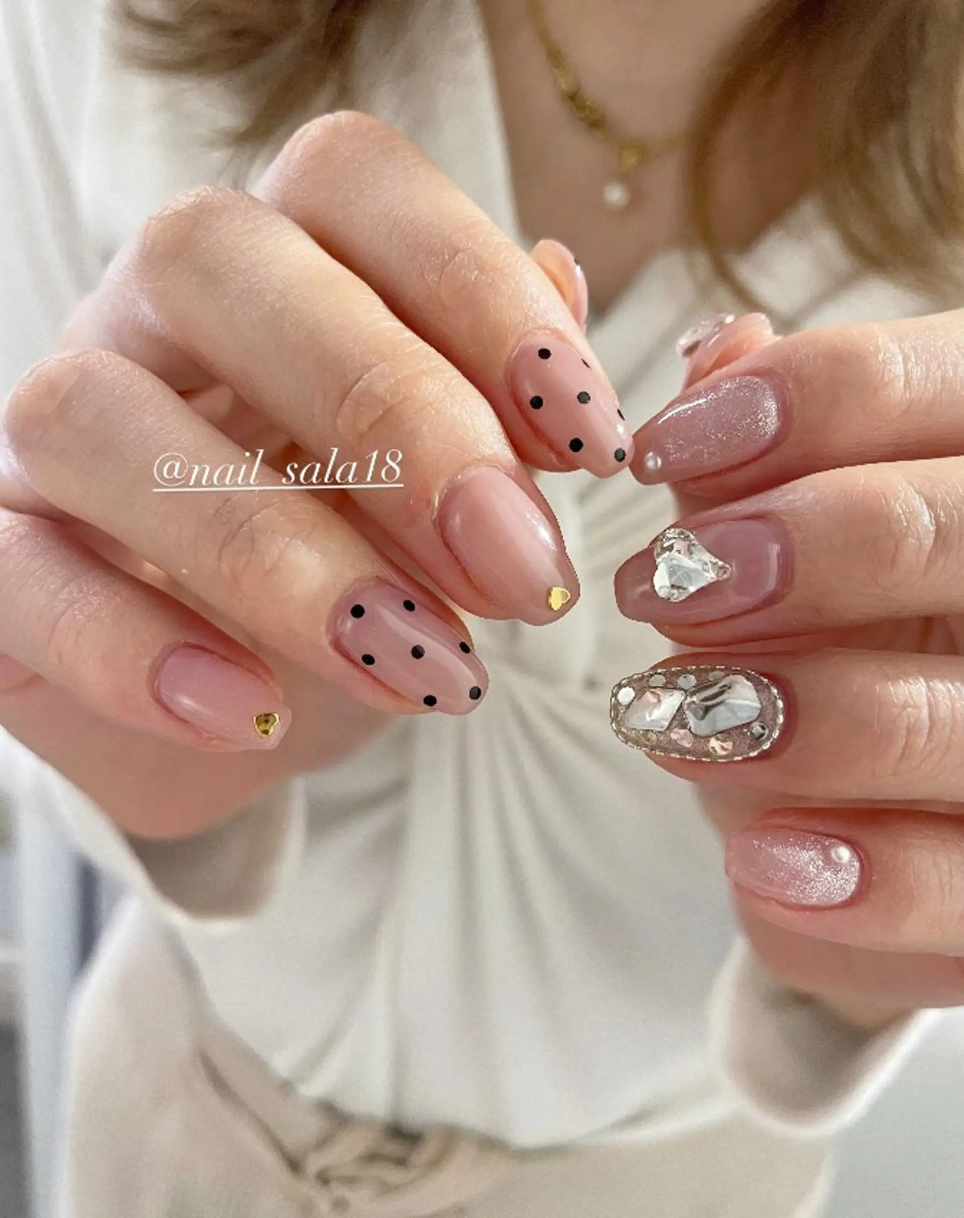 ネイル ハンドネイル 齋藤 沙羅のネイルデザイン