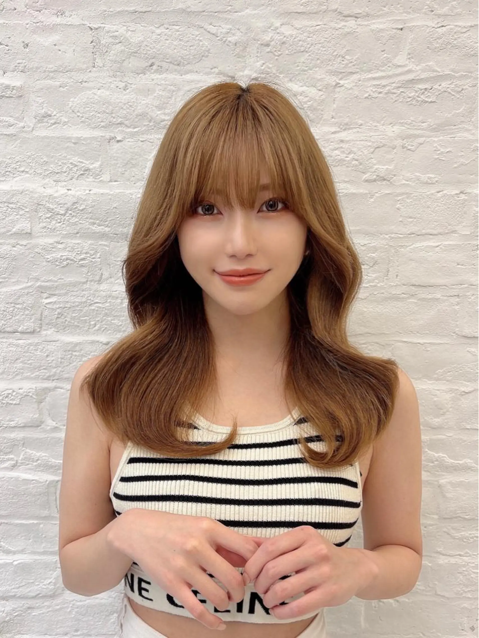 セミロング カラー 韓国ヘア♡ 顔まわりカットayaのヘアスタイル