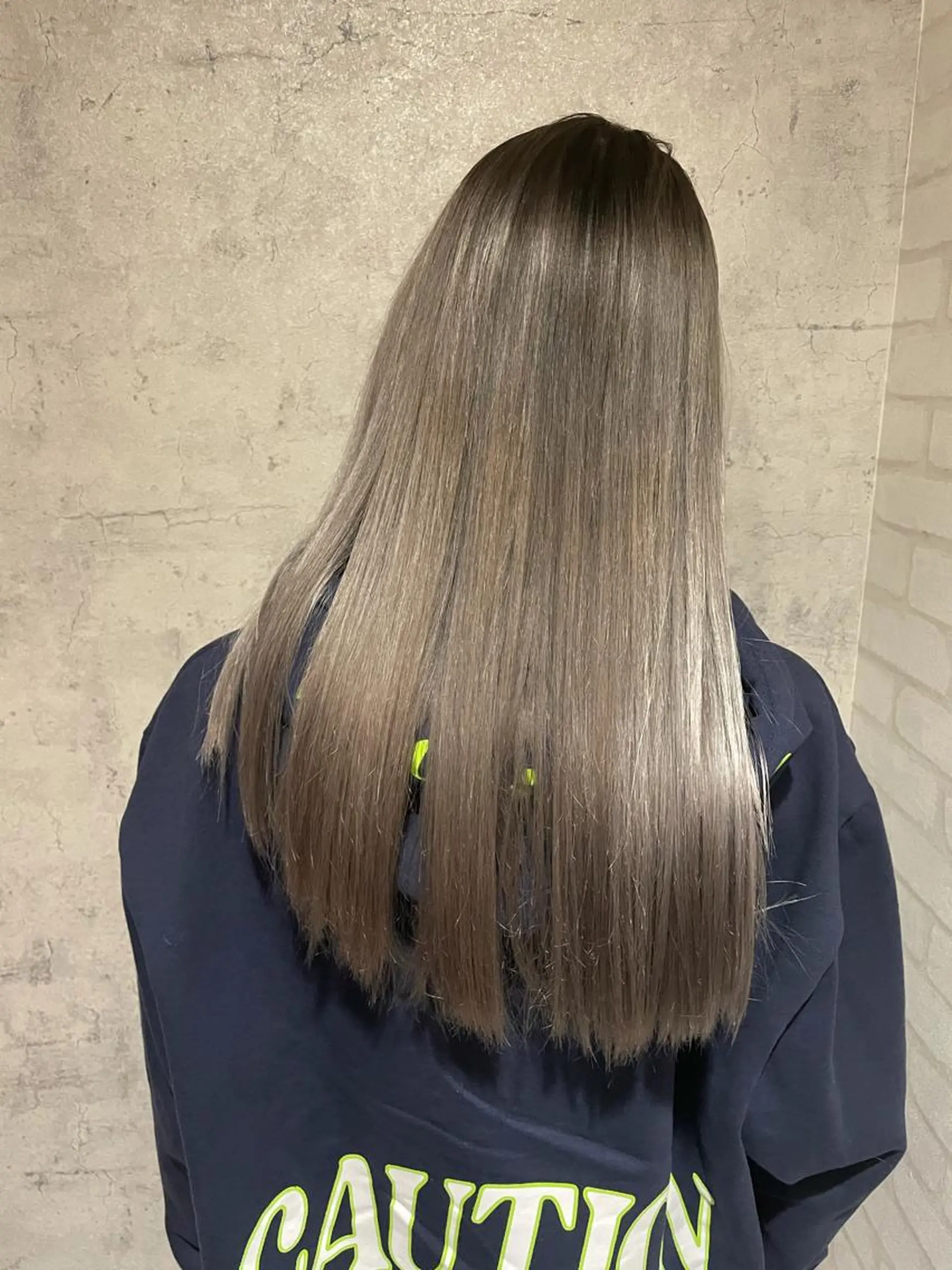 ロング カラー ヘアカラー トリートメント レイヤー/ウルフ ハイトーンhiroのヘアスタイル