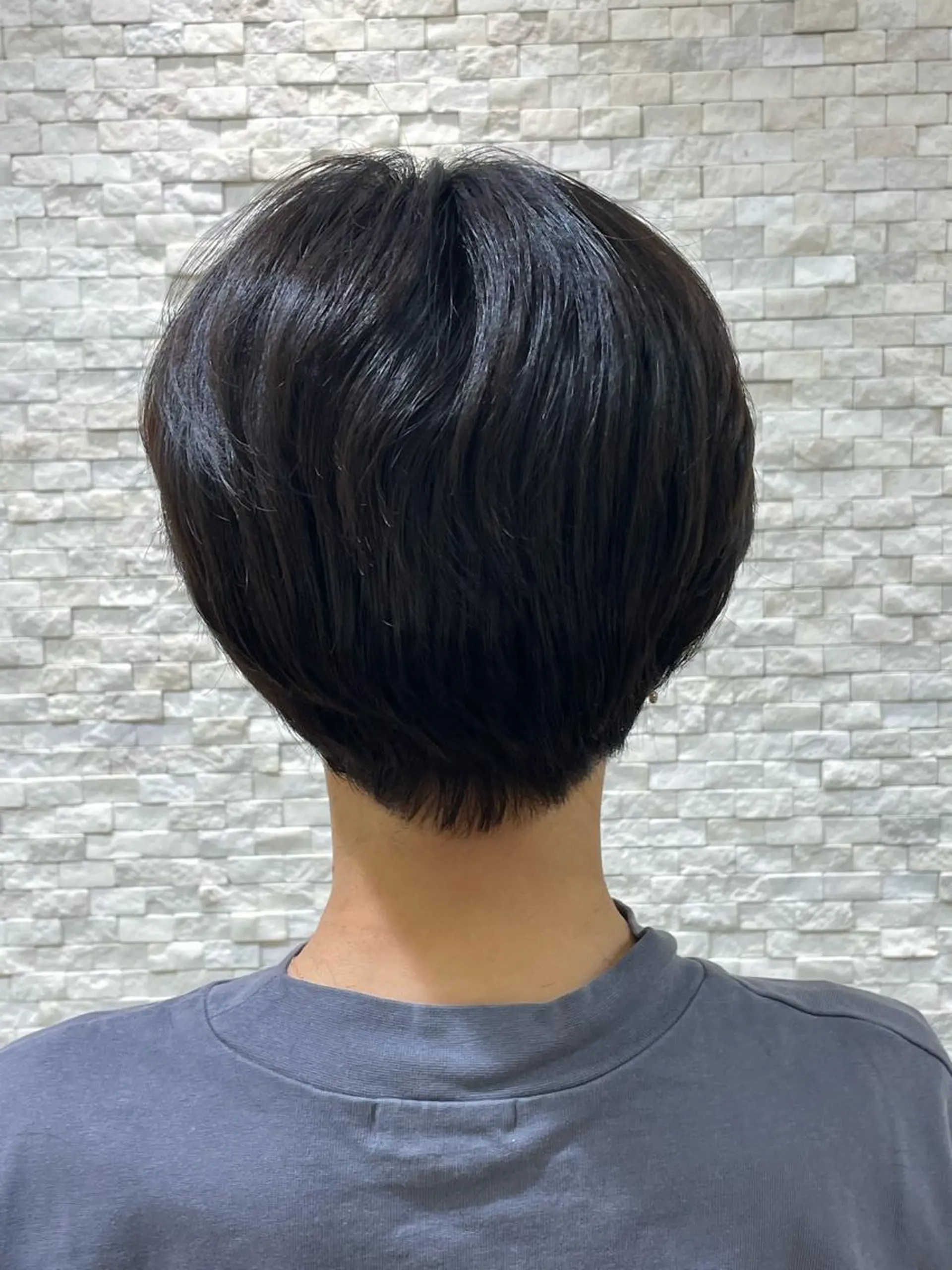 ショート 鈴木 美咲のヘアスタイル