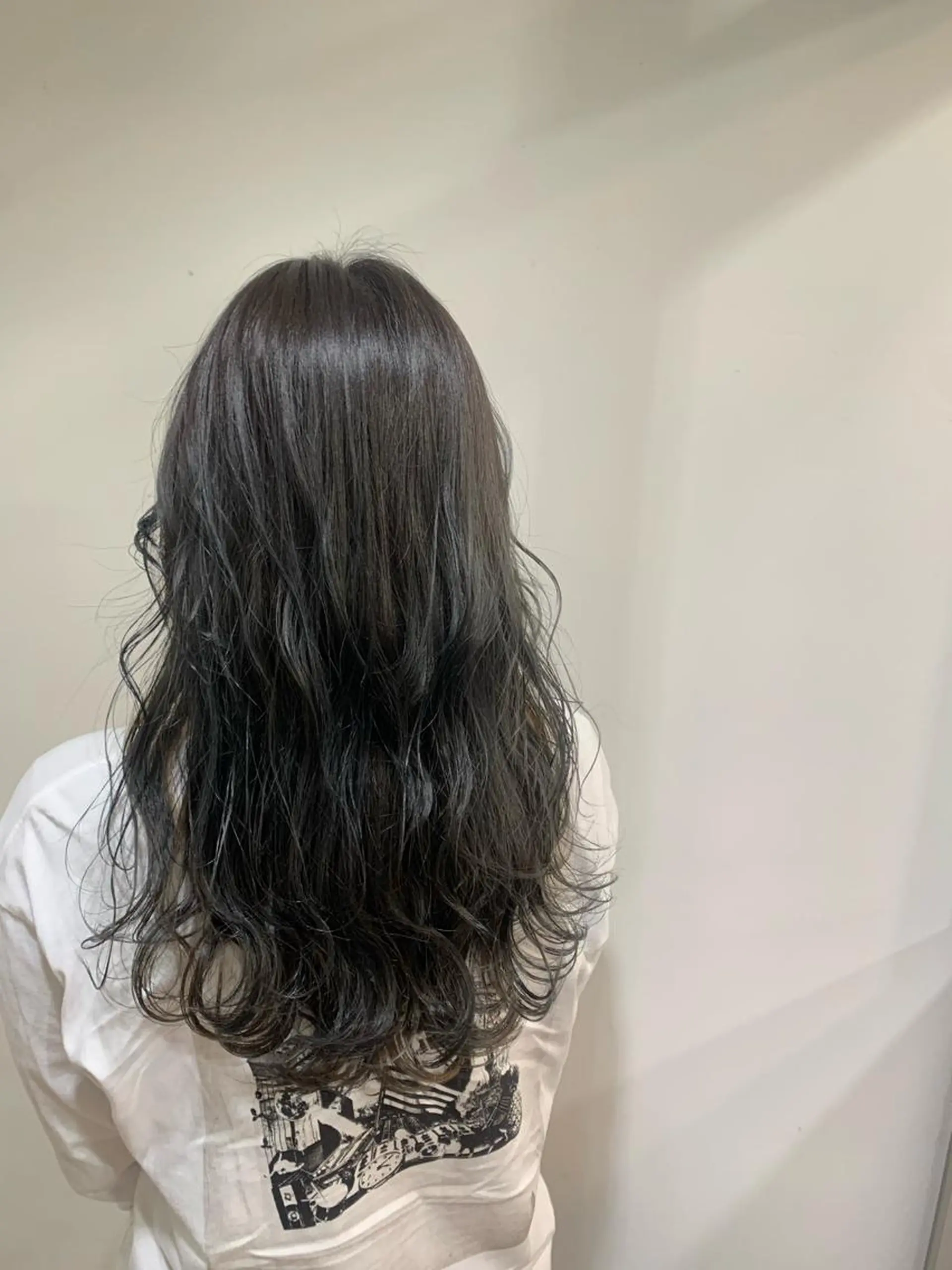 ロング カラー カット ヘアカラー あべ ゆうかのヘアスタイル