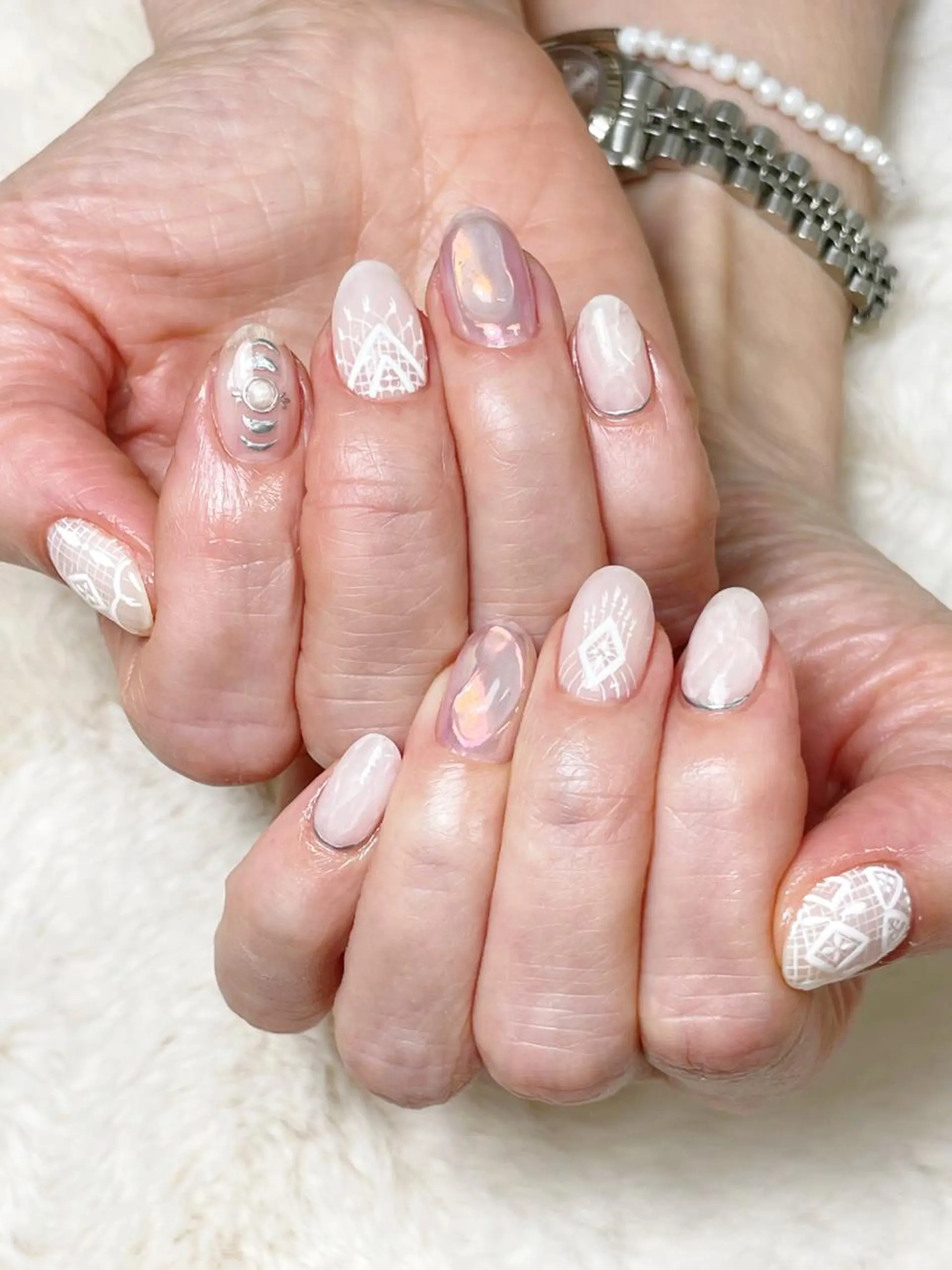 ネイル ハンドネイル ハンドケア 岩山 直子のネイルデザイン