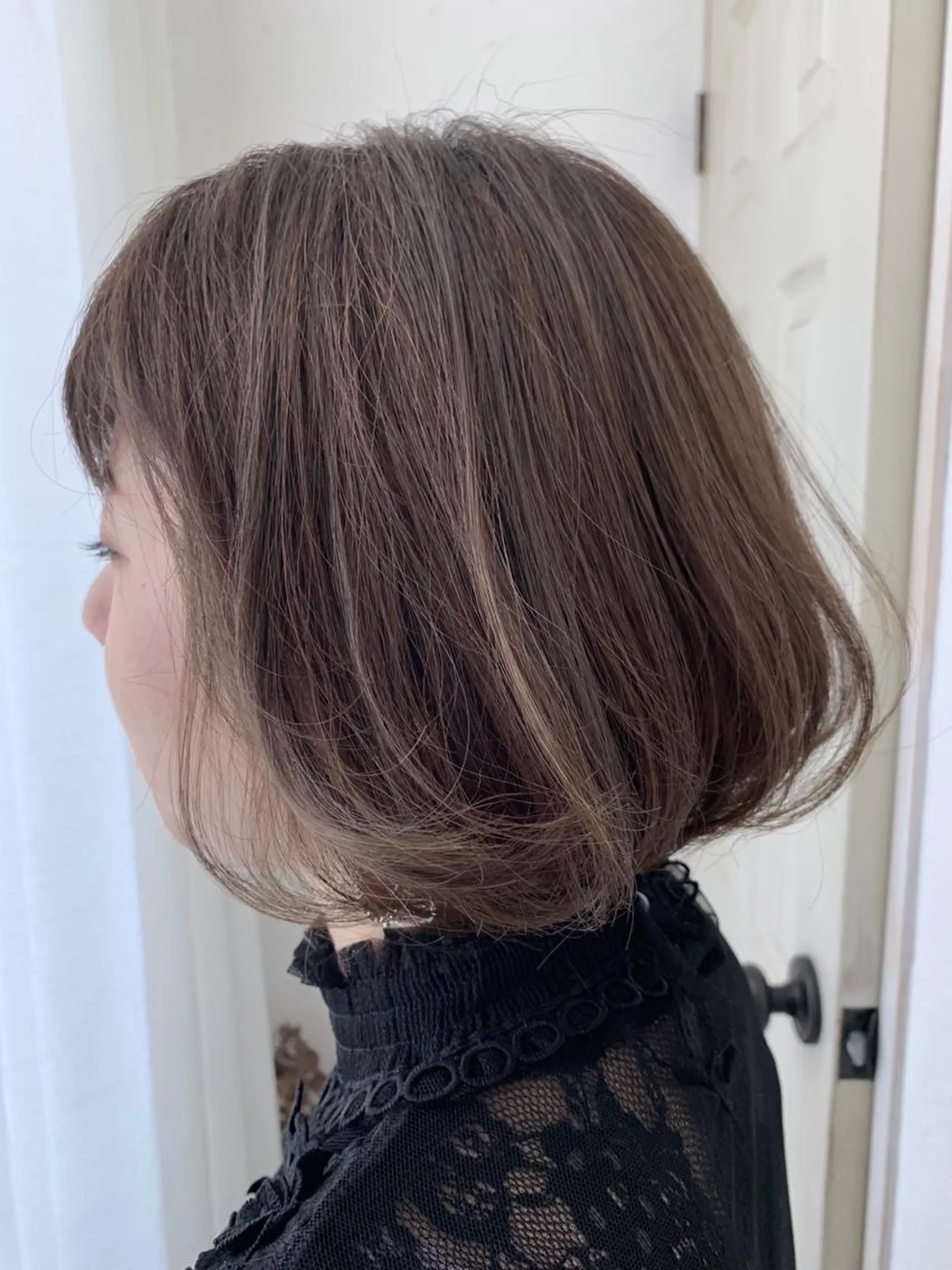 ショート カラー fio マナミのヘアスタイル