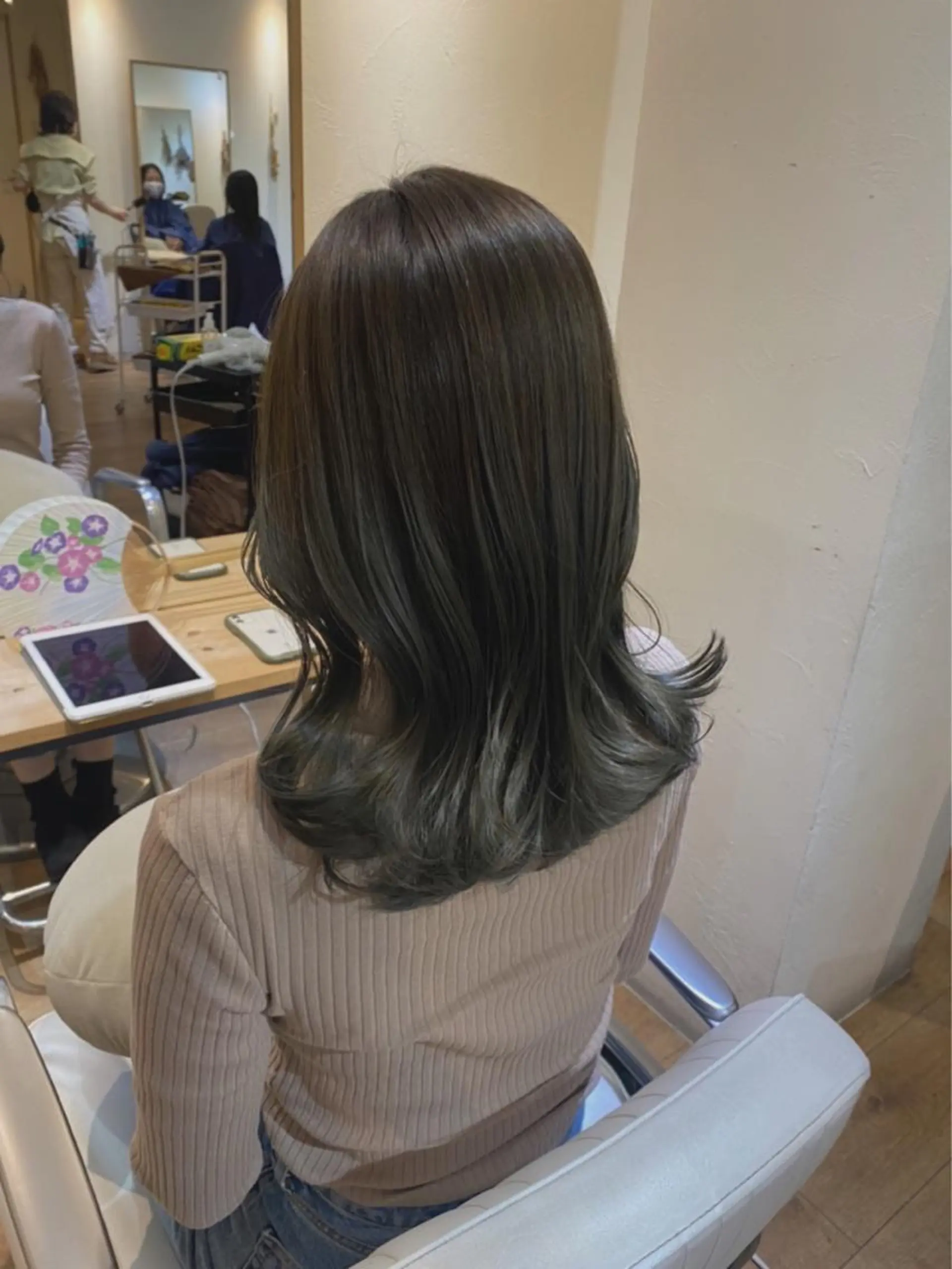 セミロング カラー newi京橋 【sachi】のヘアスタイル