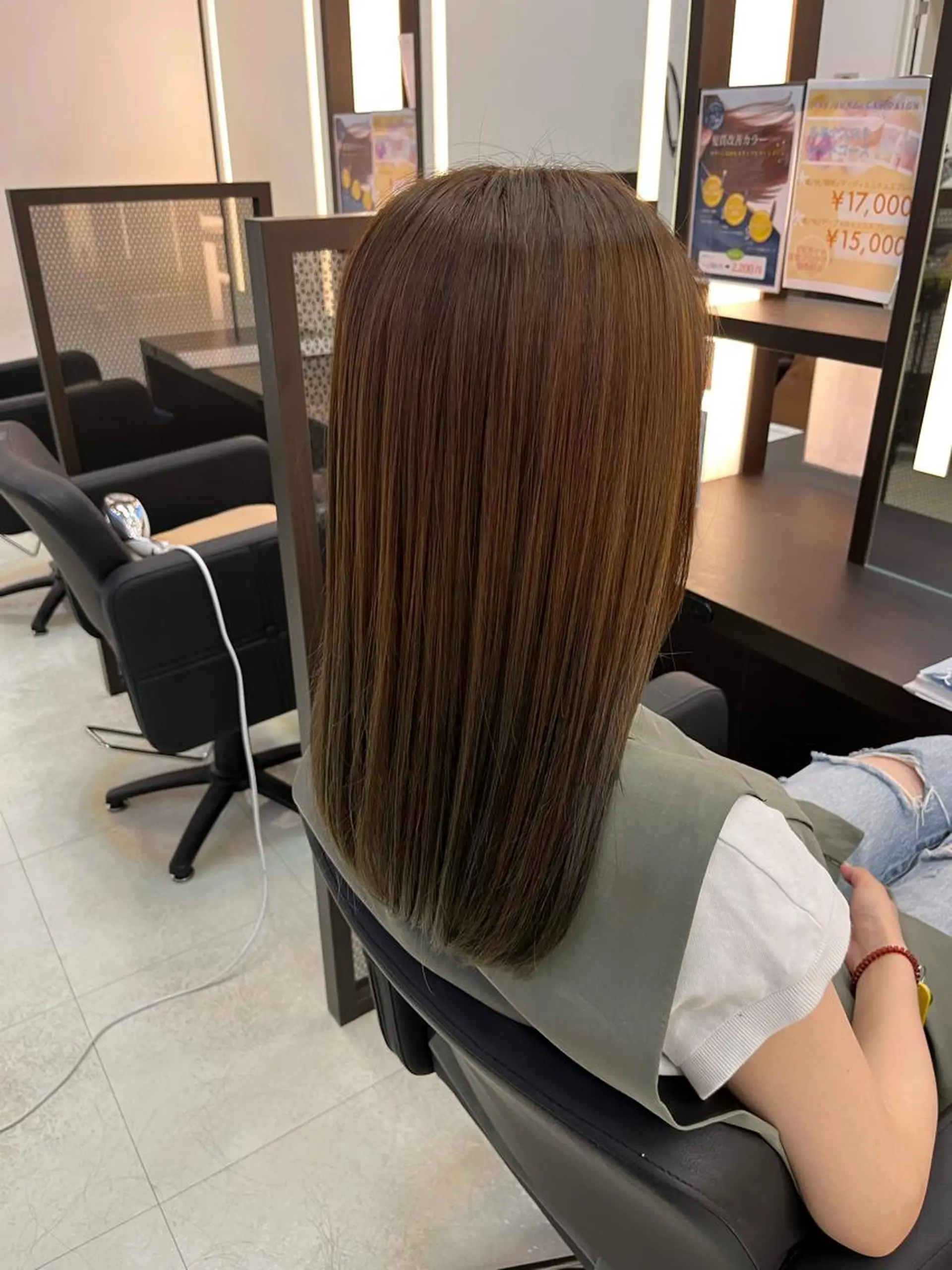 ミディアム float浦和美園店 藍野賢也のヘアスタイル