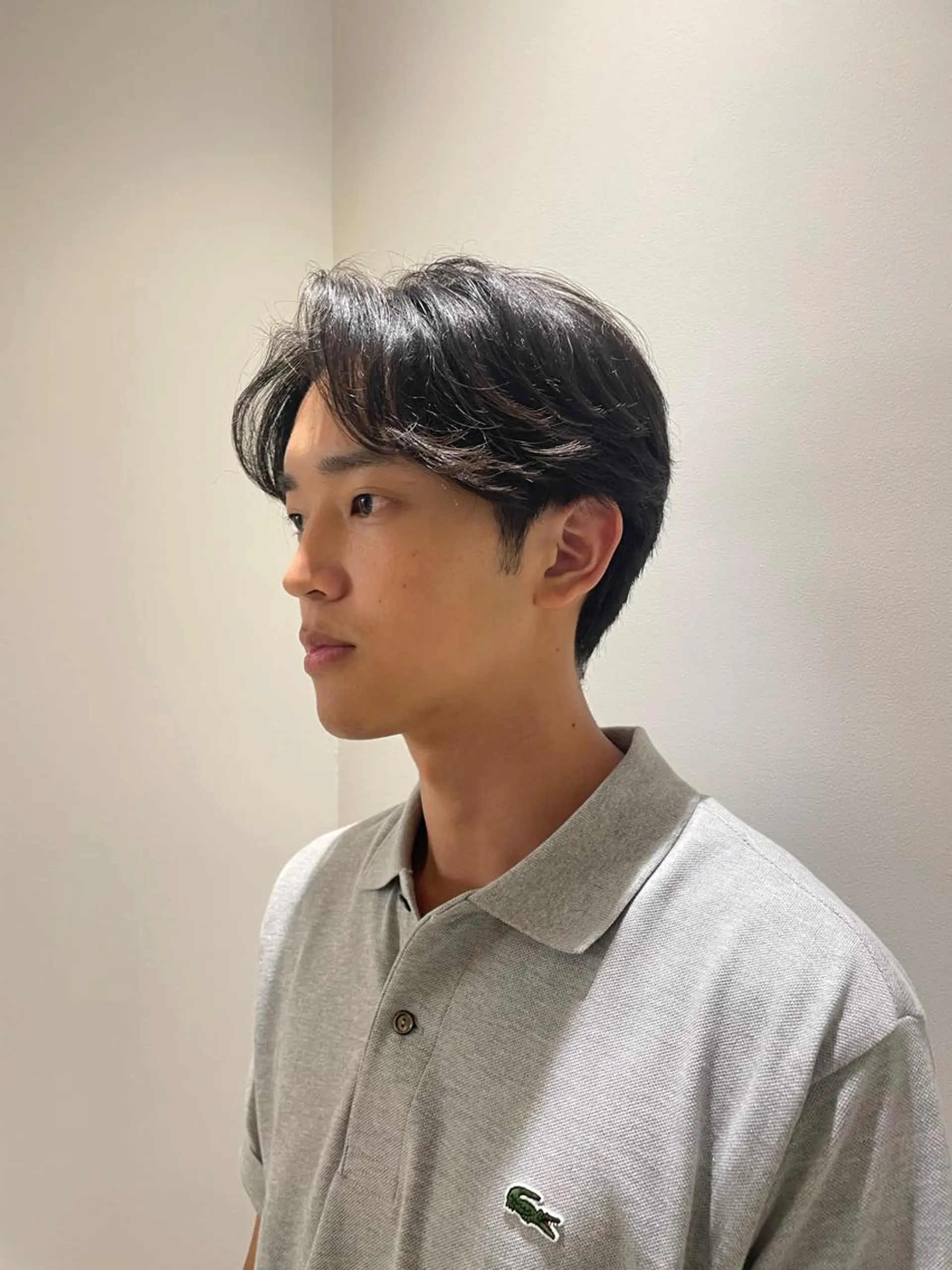 ショート メンズ アイブロウ 眉カラー トリートメント リカ/ハイトーン ・オリーブ🍀のヘアスタイル