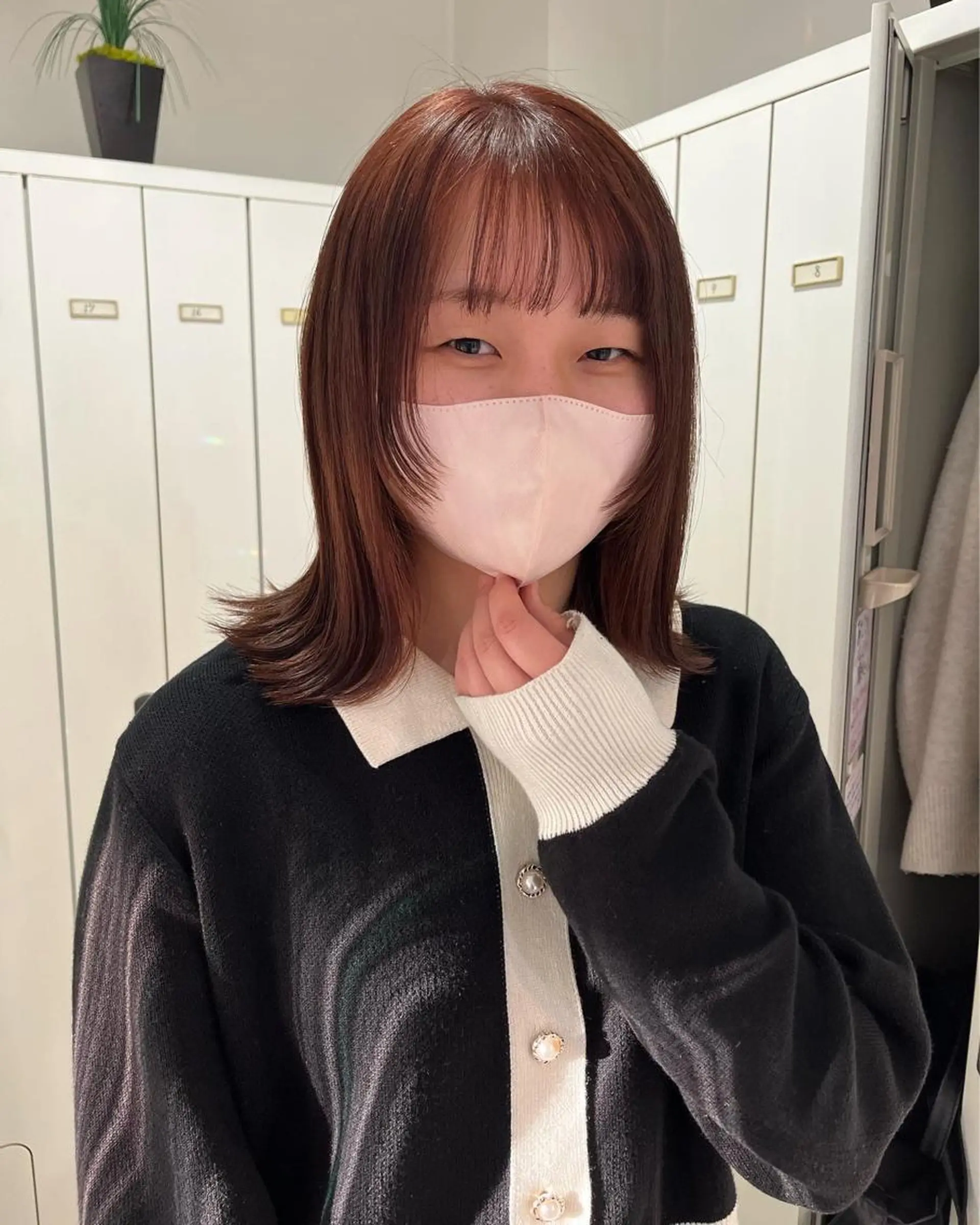 ミディアム 顔まわりレイヤー 顔周りカット レイヤーカット カット トリートメント ぷつっとボブ/ちゅる ピンク/mika☆のヘアスタイル